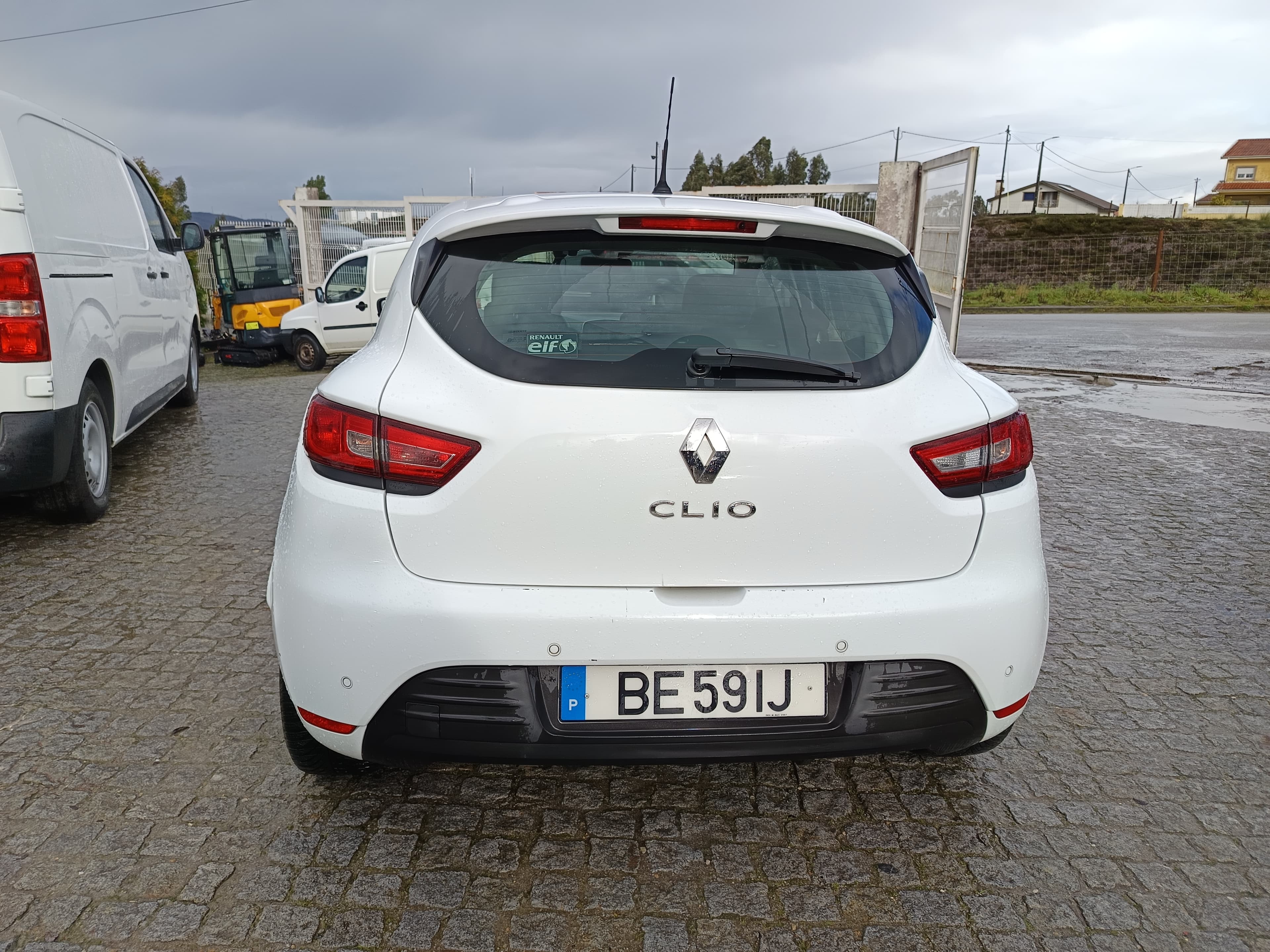 Renault Clio · Ano 2019 — imagem 5