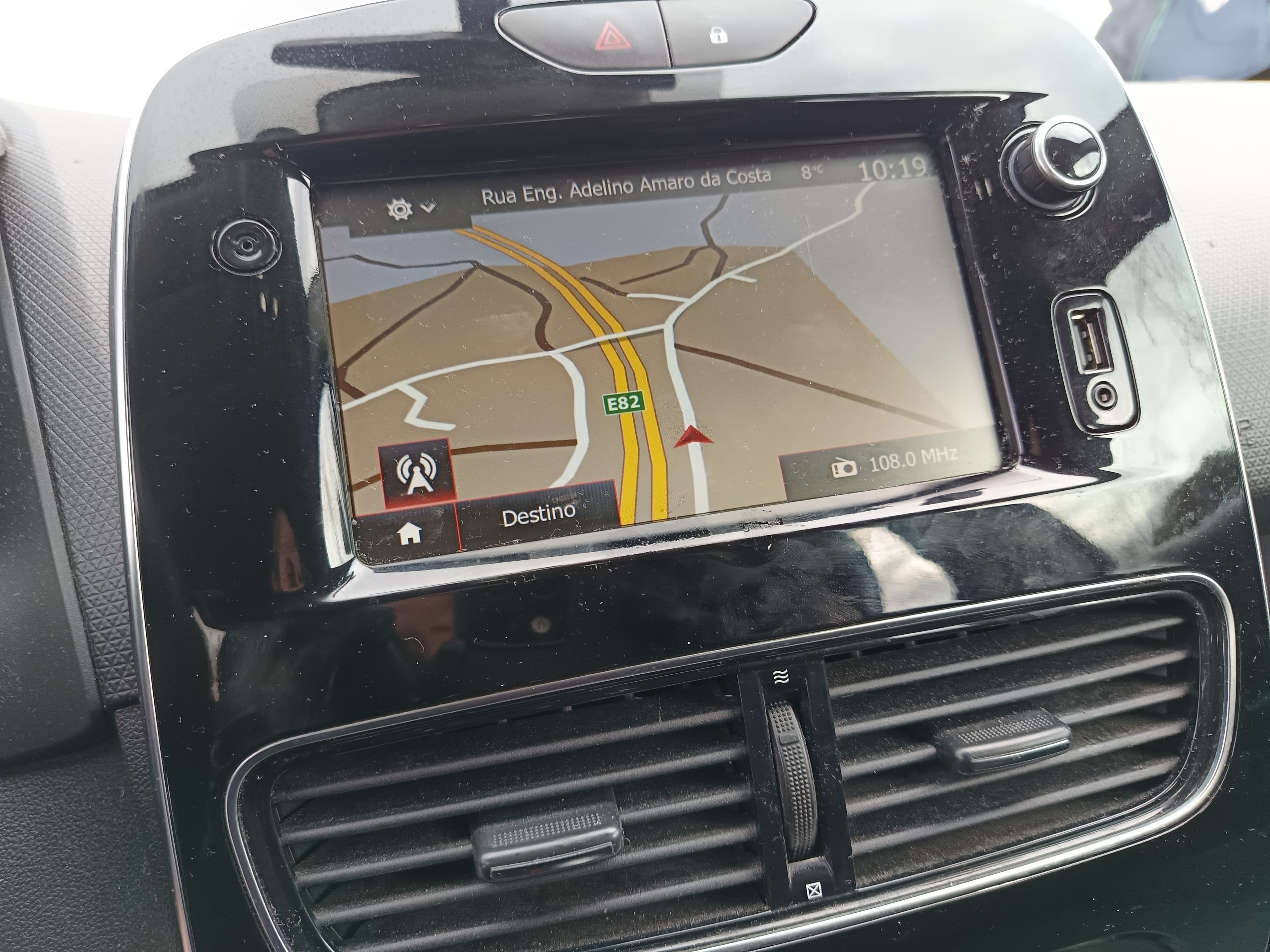 Renault Clio · Ano 2019 — imagem 36