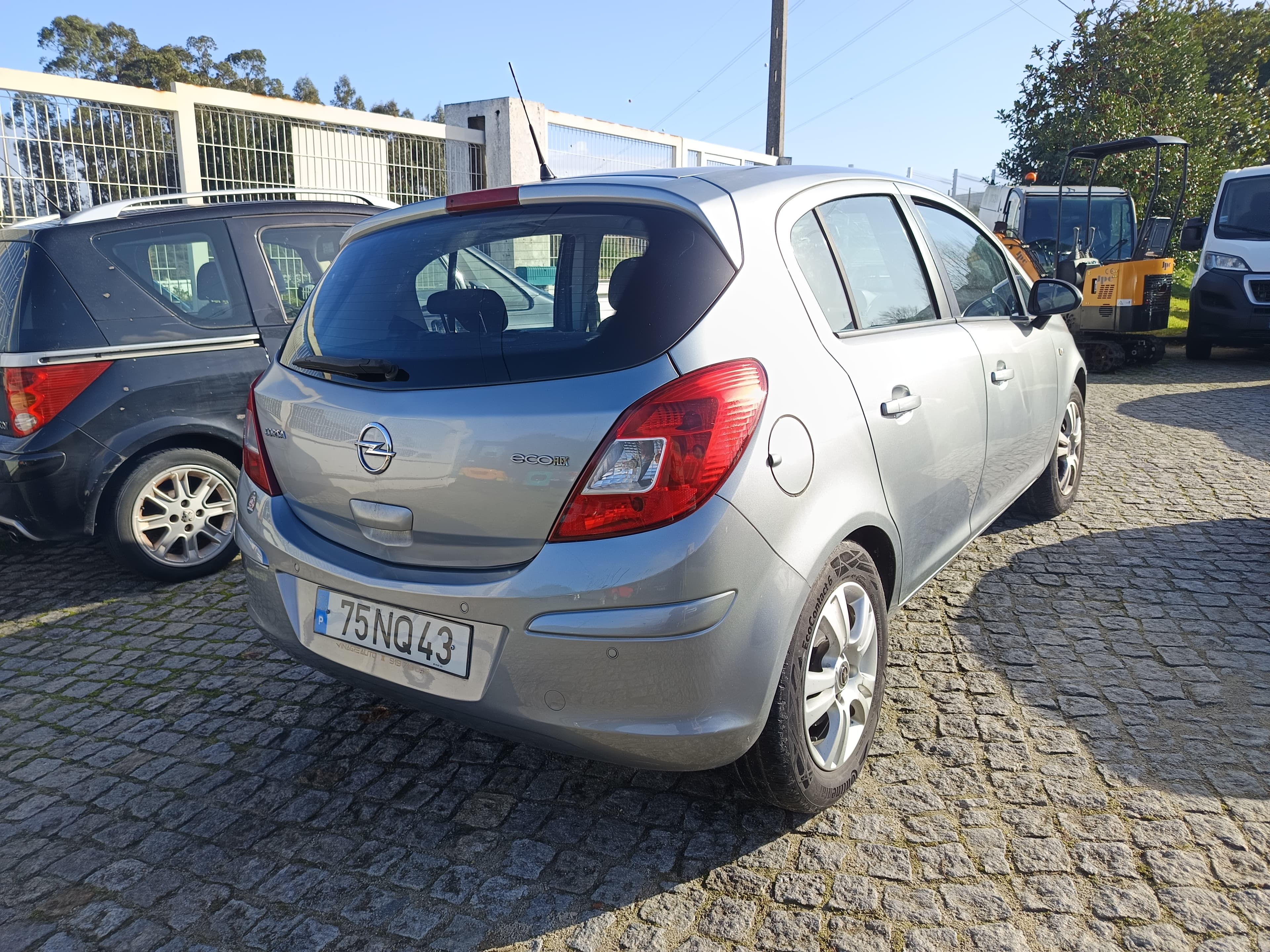 Opel Corsa · Ano 2013 — imagem 6
