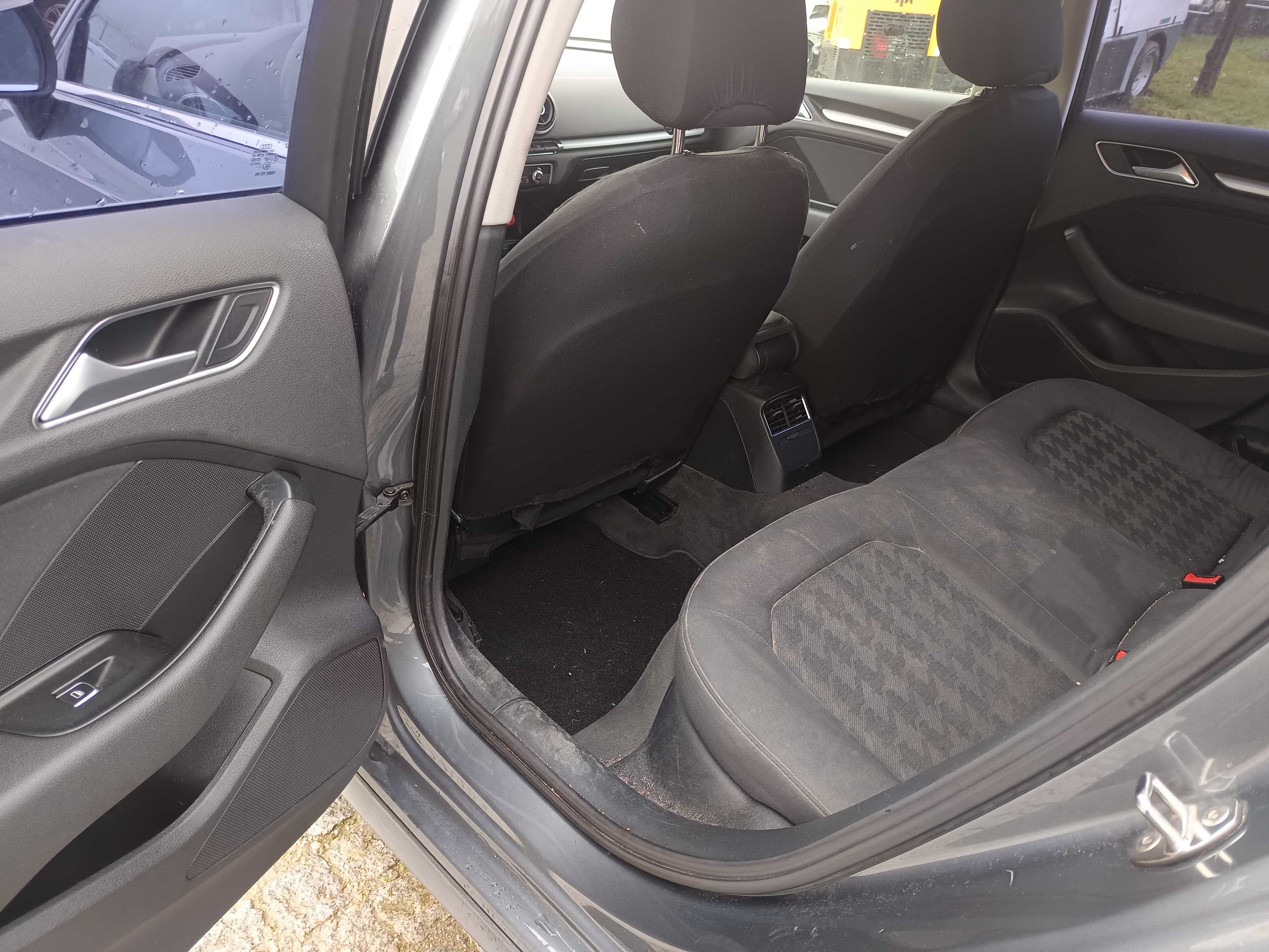 Audi A3 Sportback · Ano 2013 — imagem 25
