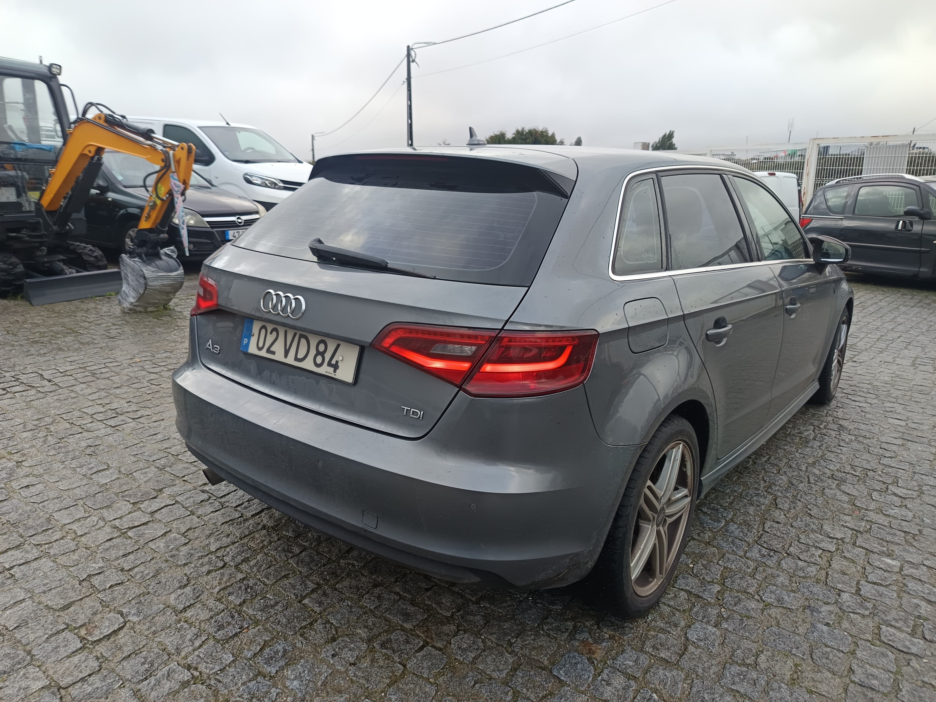 Audi A3 Sportback · Ano 2013 — imagem 7