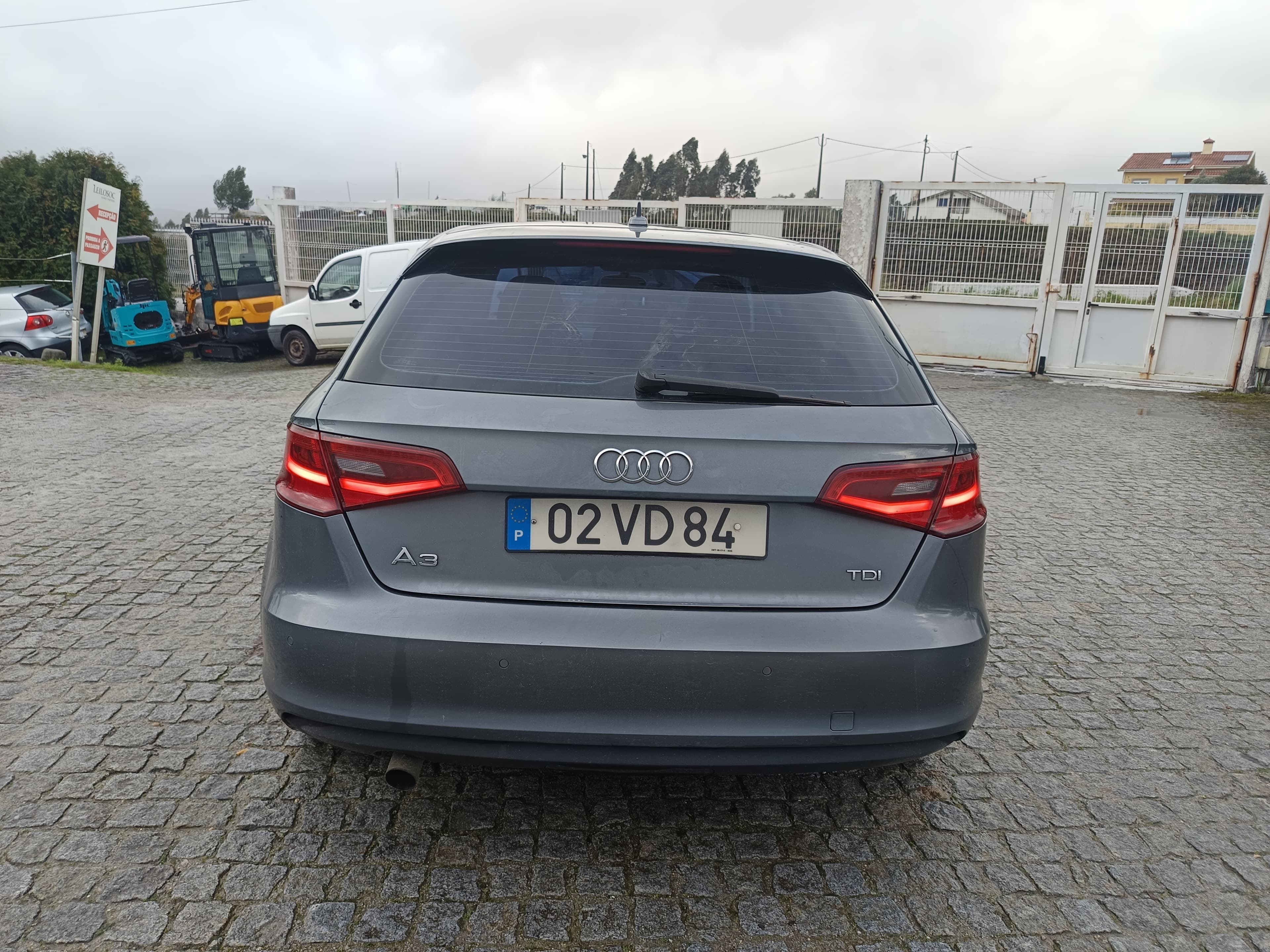 Audi A3 Sportback · Ano 2013 — imagem 4
