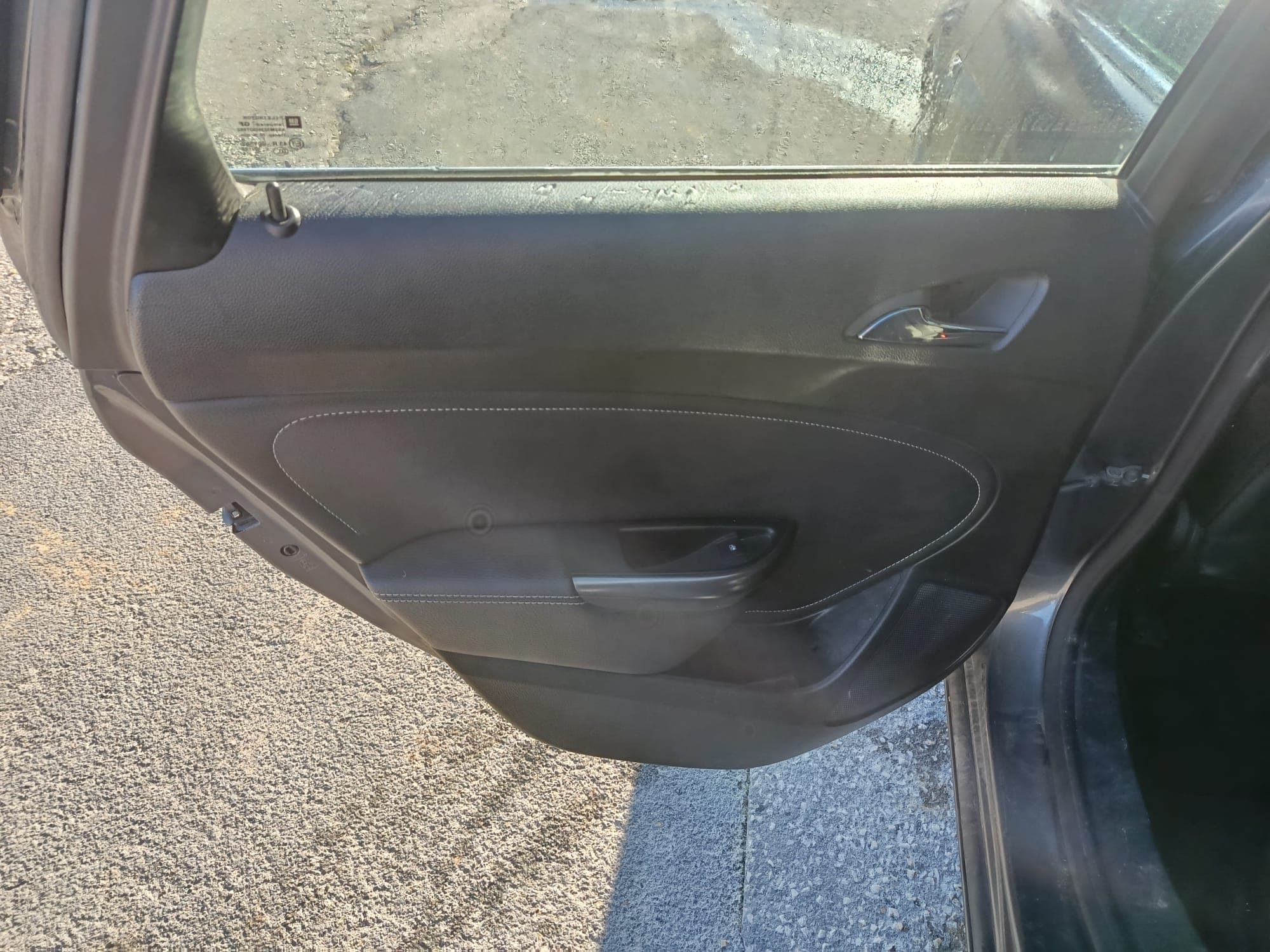 Opel Astra · Ano 2011 — imagem 19