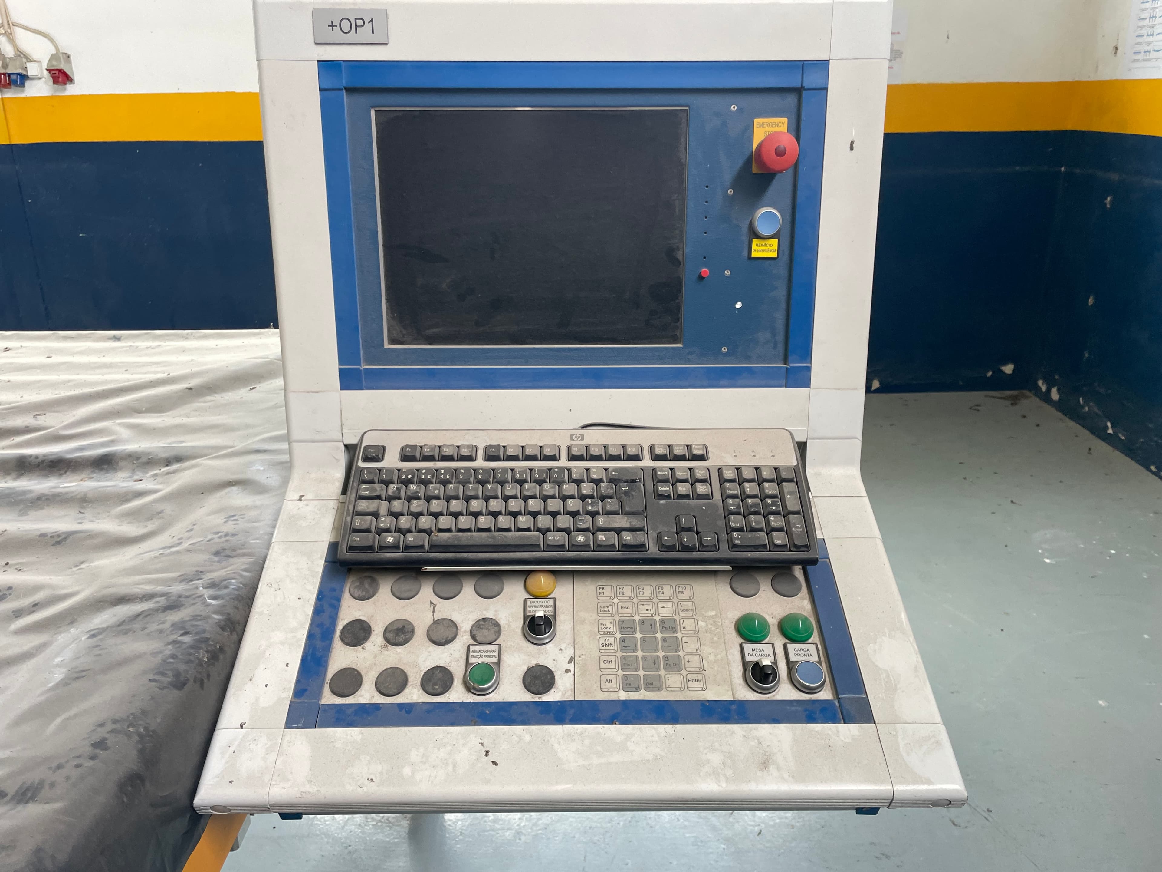 Forno de Têmpera Horizontal — imagem 22