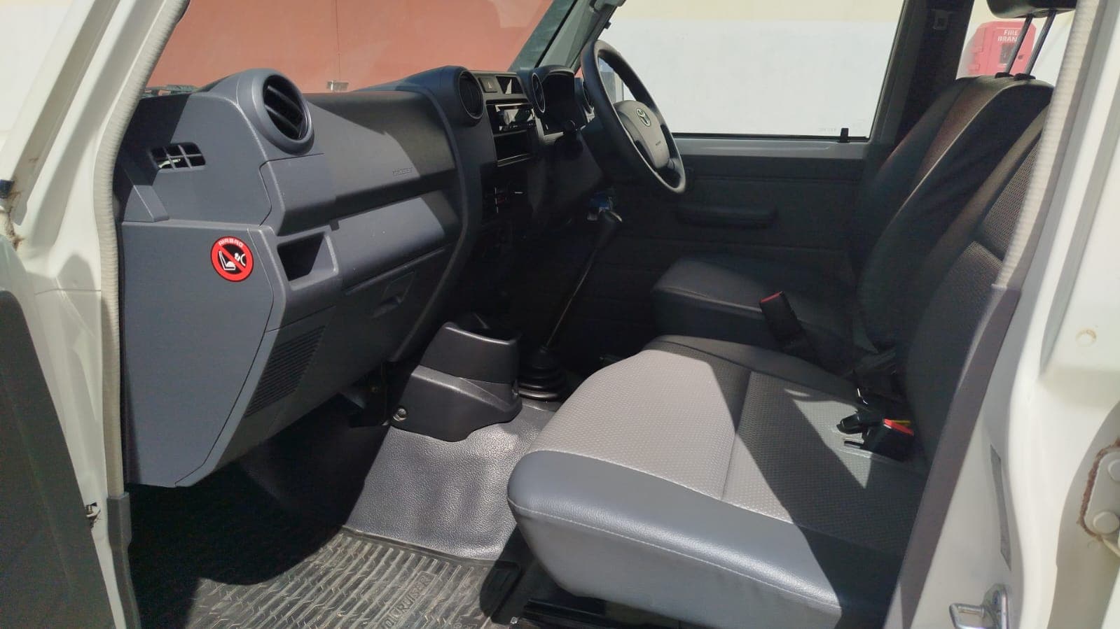 Toyota/Land Cruiser 2,75m - 2018 — imagem 24