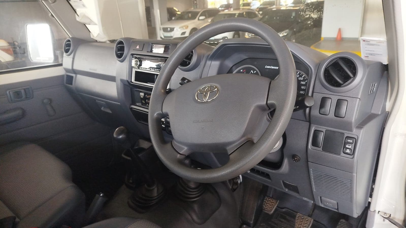 Toyota/Land Cruiser 2,90m - 2019 — image 7
