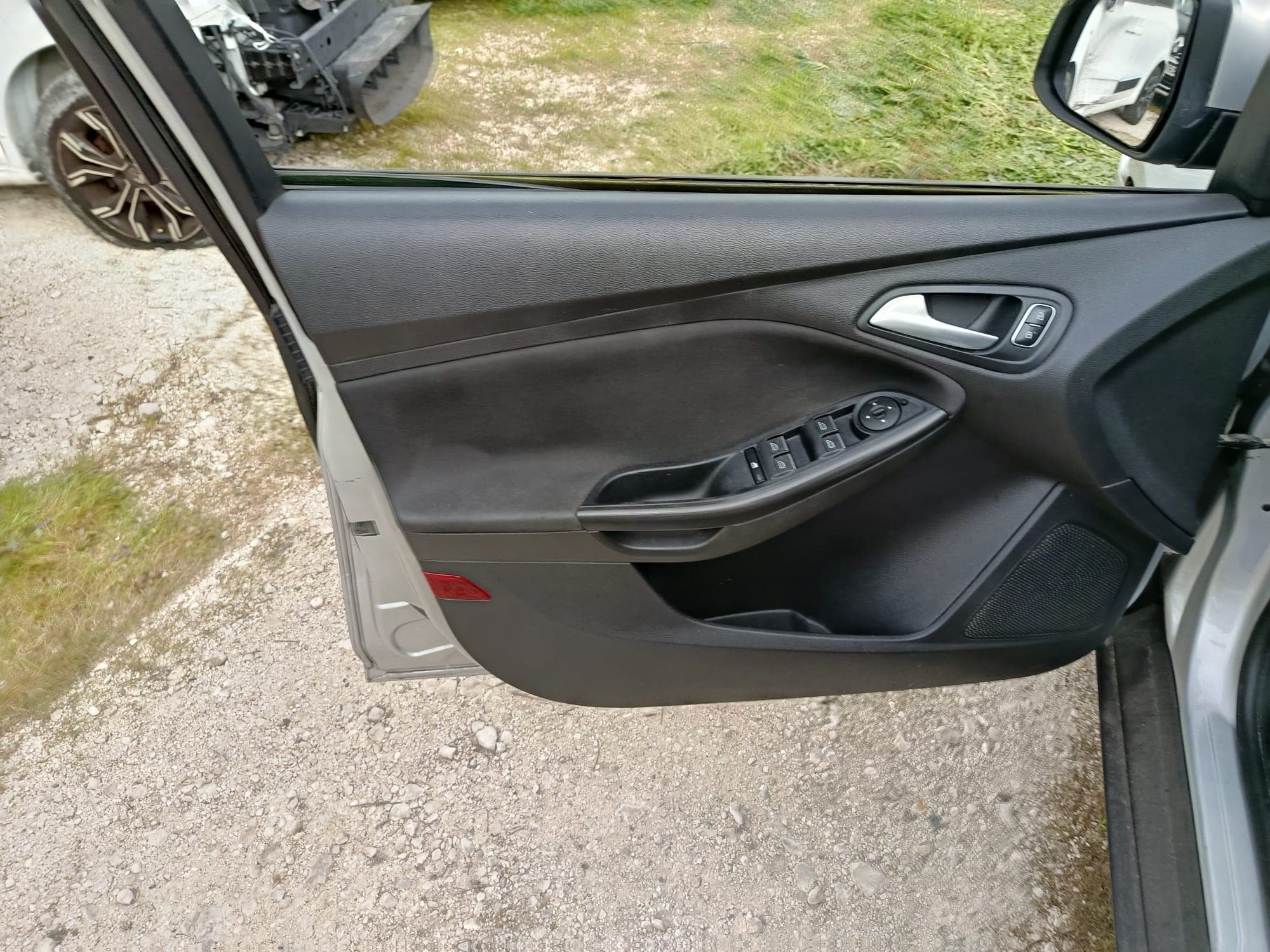 Ford Focus · Ano 2018 — image 13
