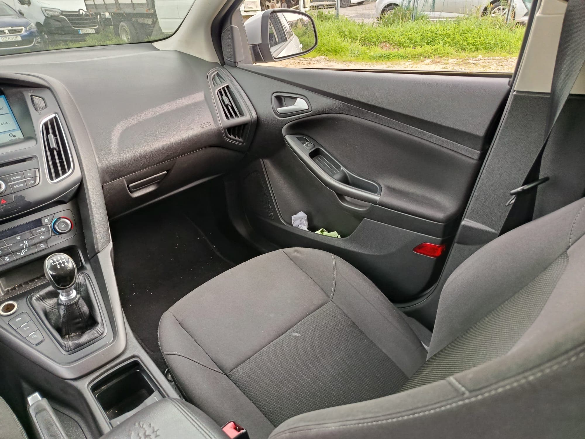 Ford Focus · Ano 2018 — image 15
