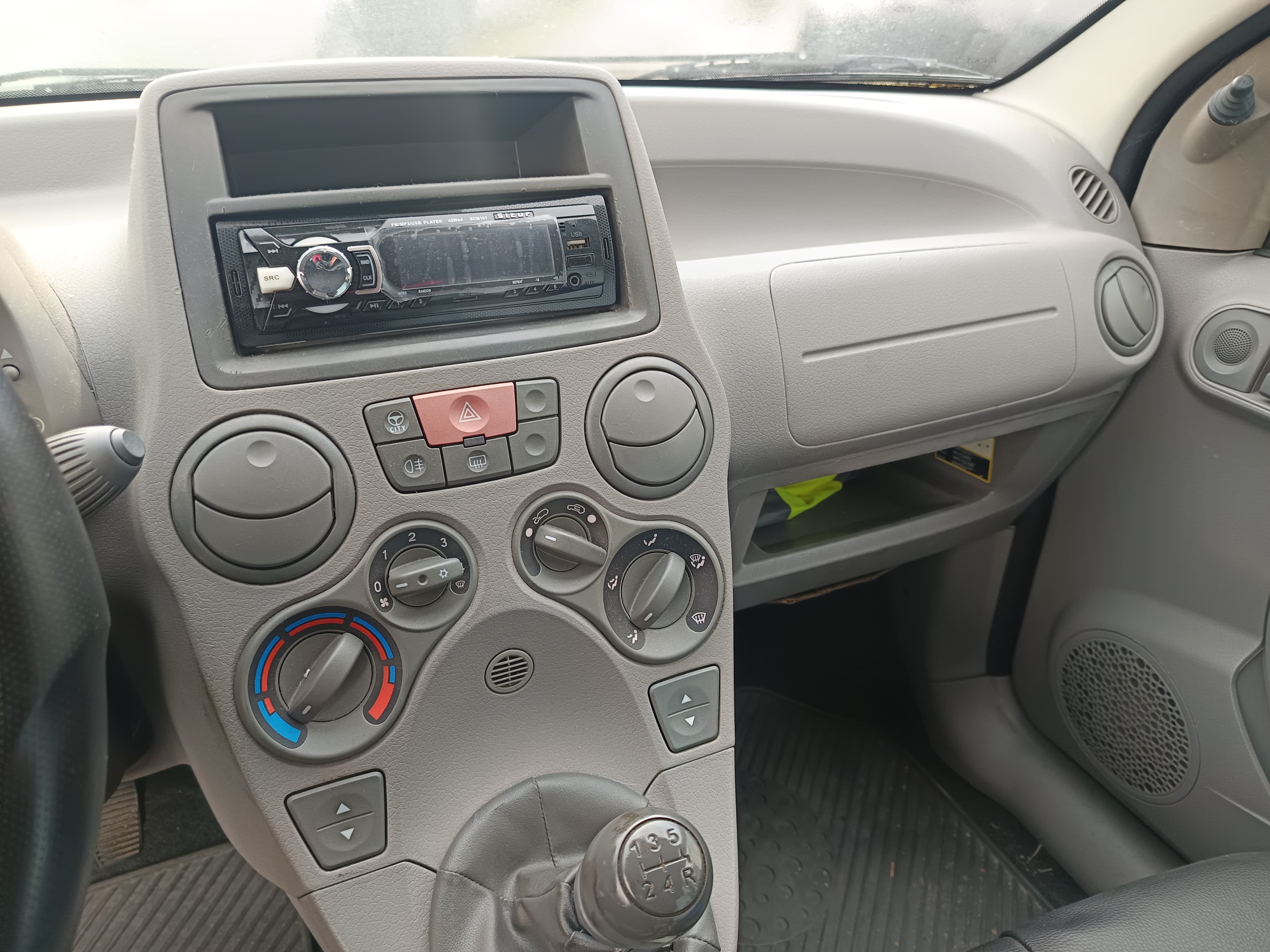 Fiat Panda · Ano 2005 — imagem 30