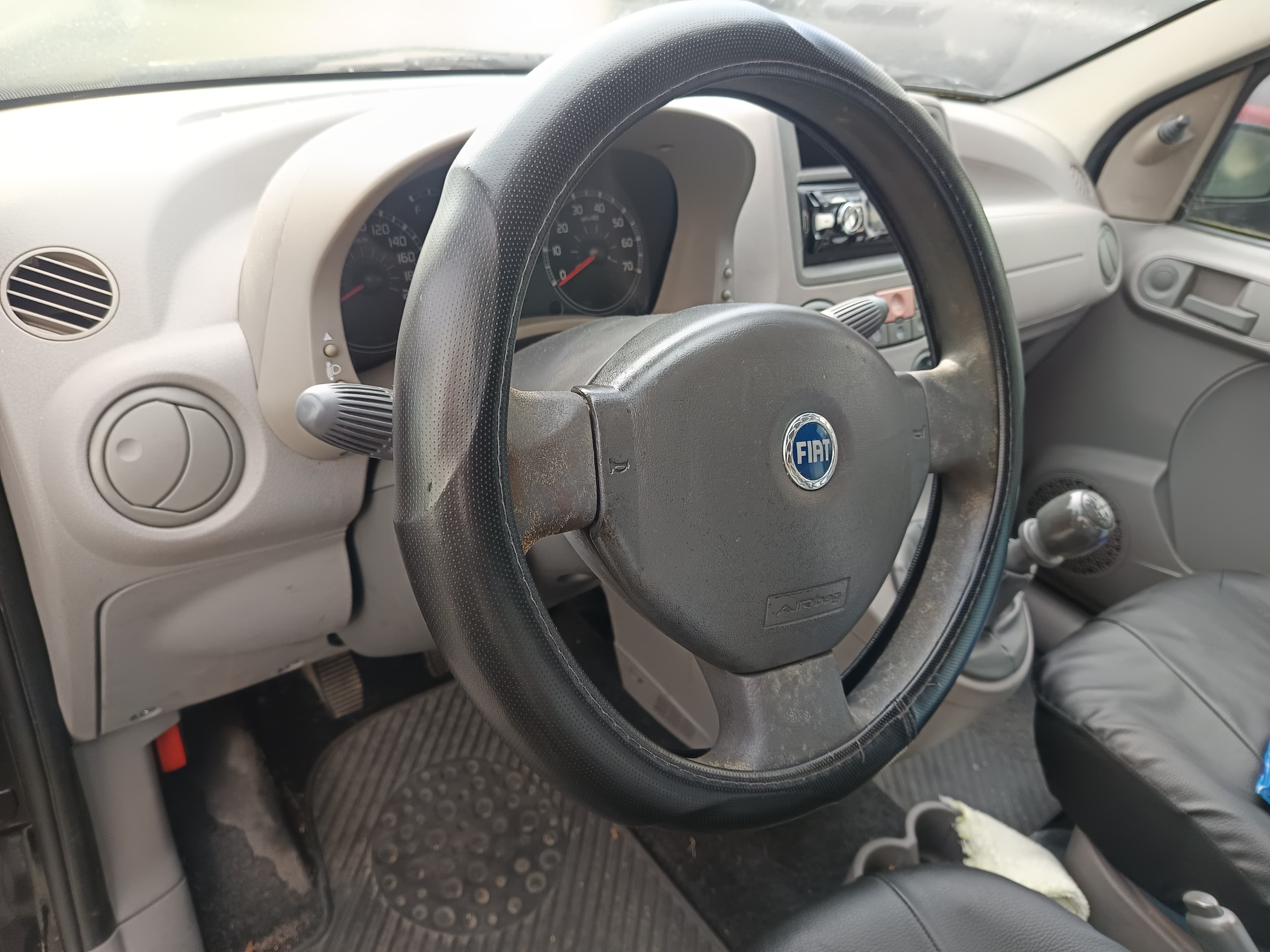 Fiat Panda · Ano 2005 — imagem 29