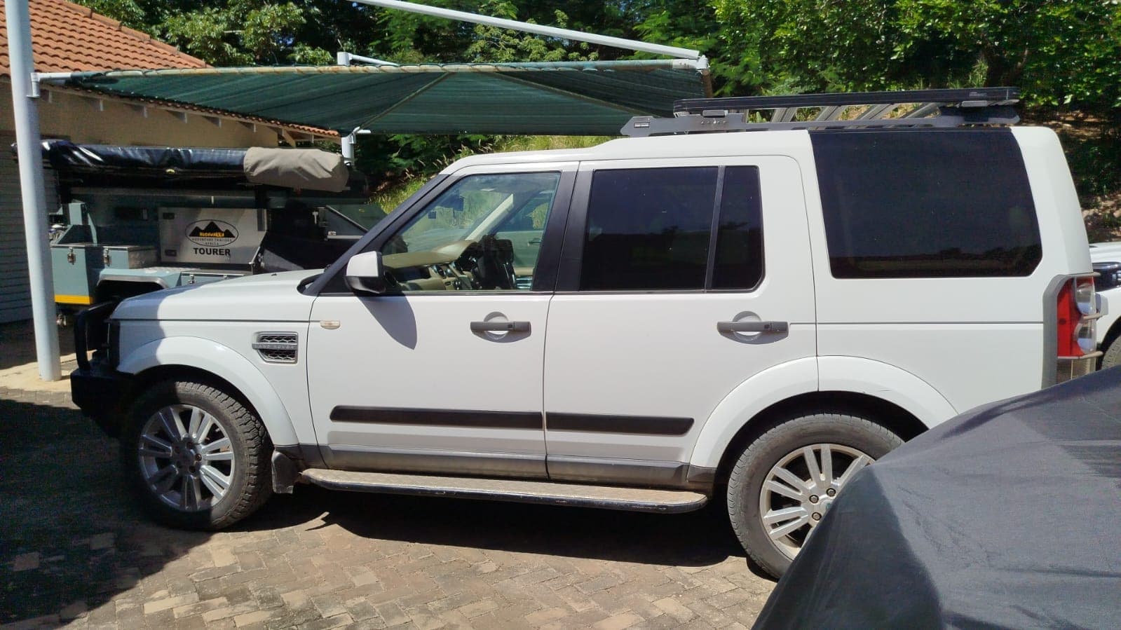 Land Rover Discovery 4 — imagem 22