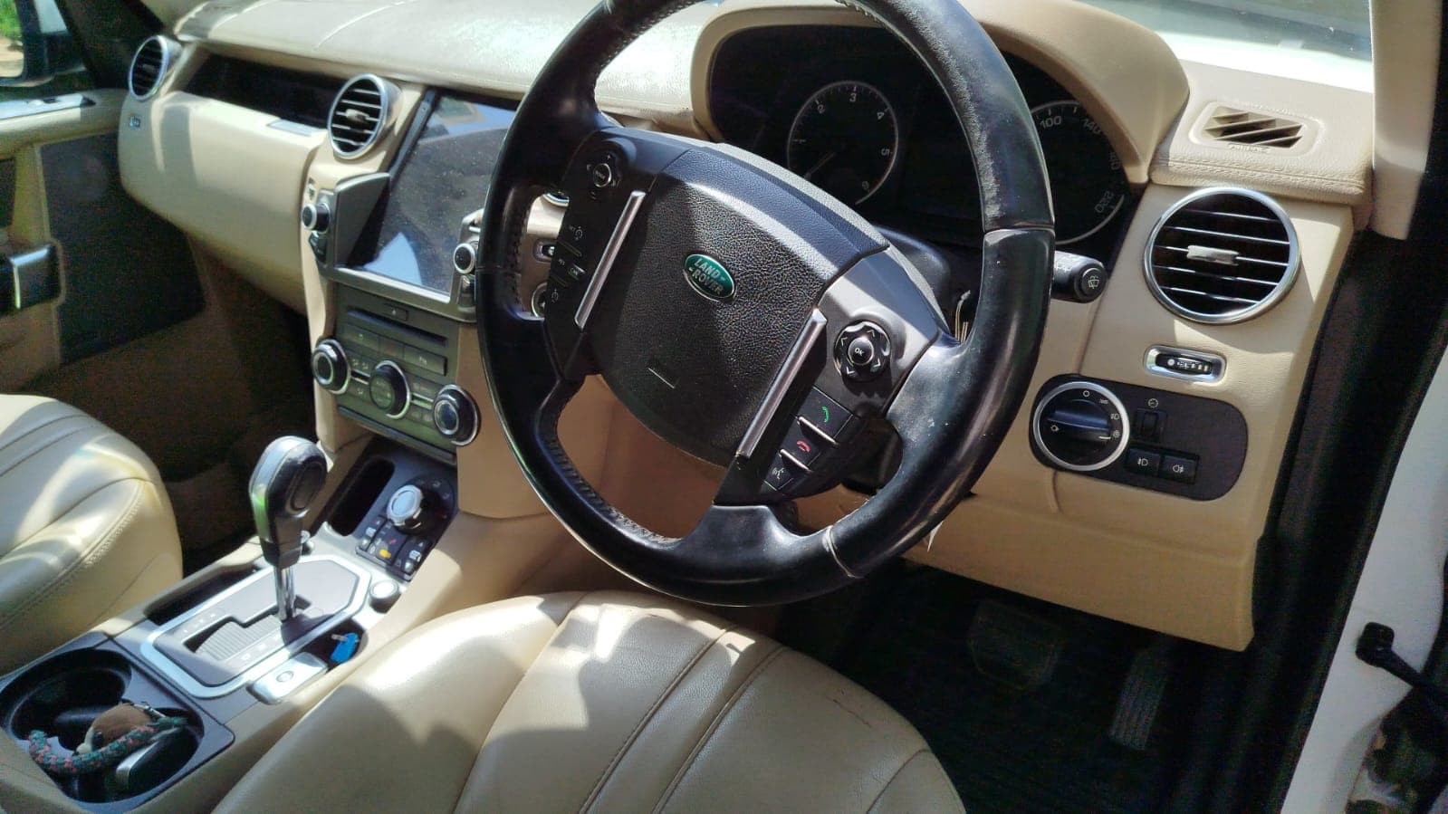Land Rover Discovery 4 — imagem 15