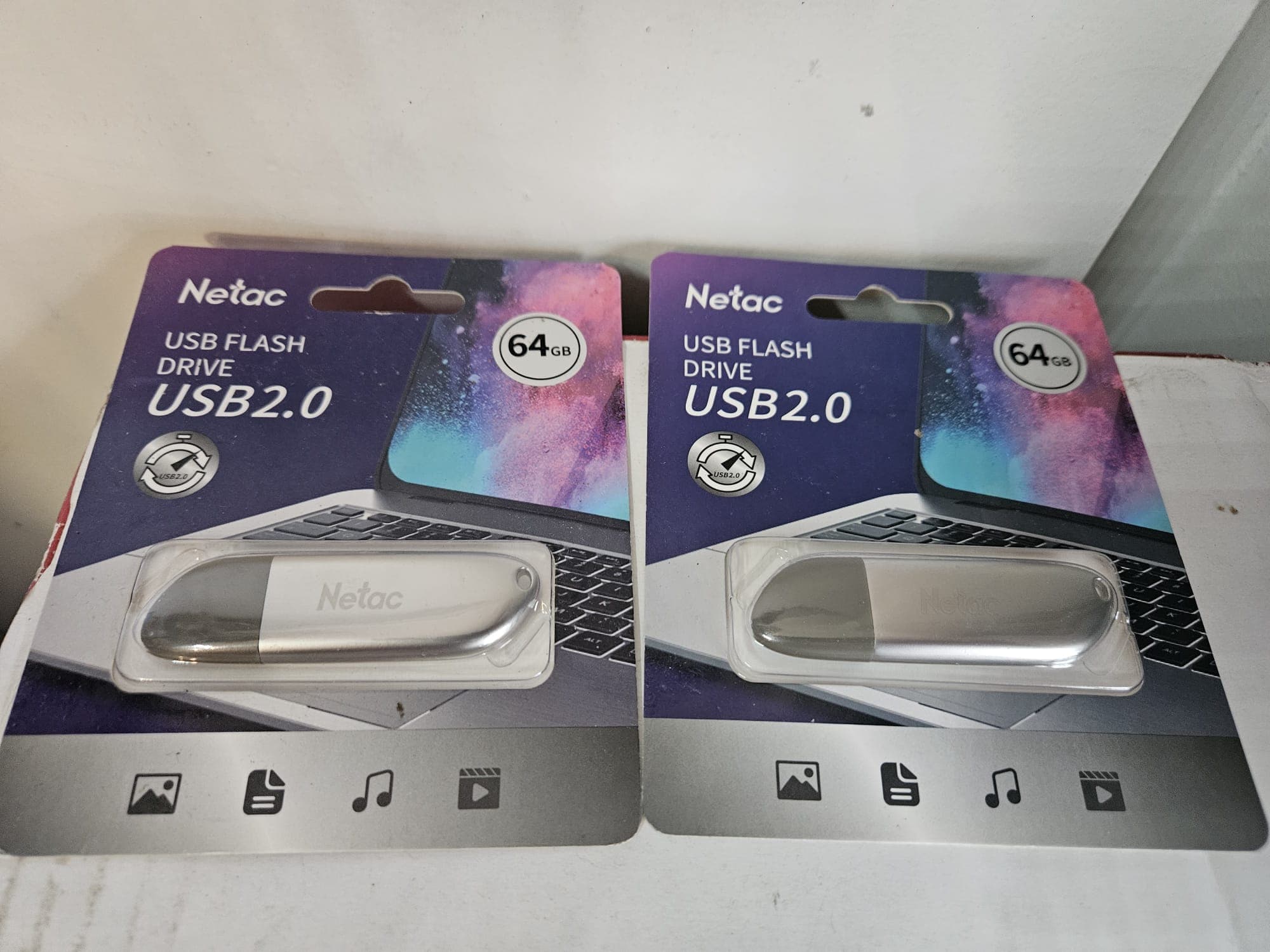 Dos Pendrives USB — imagen 2