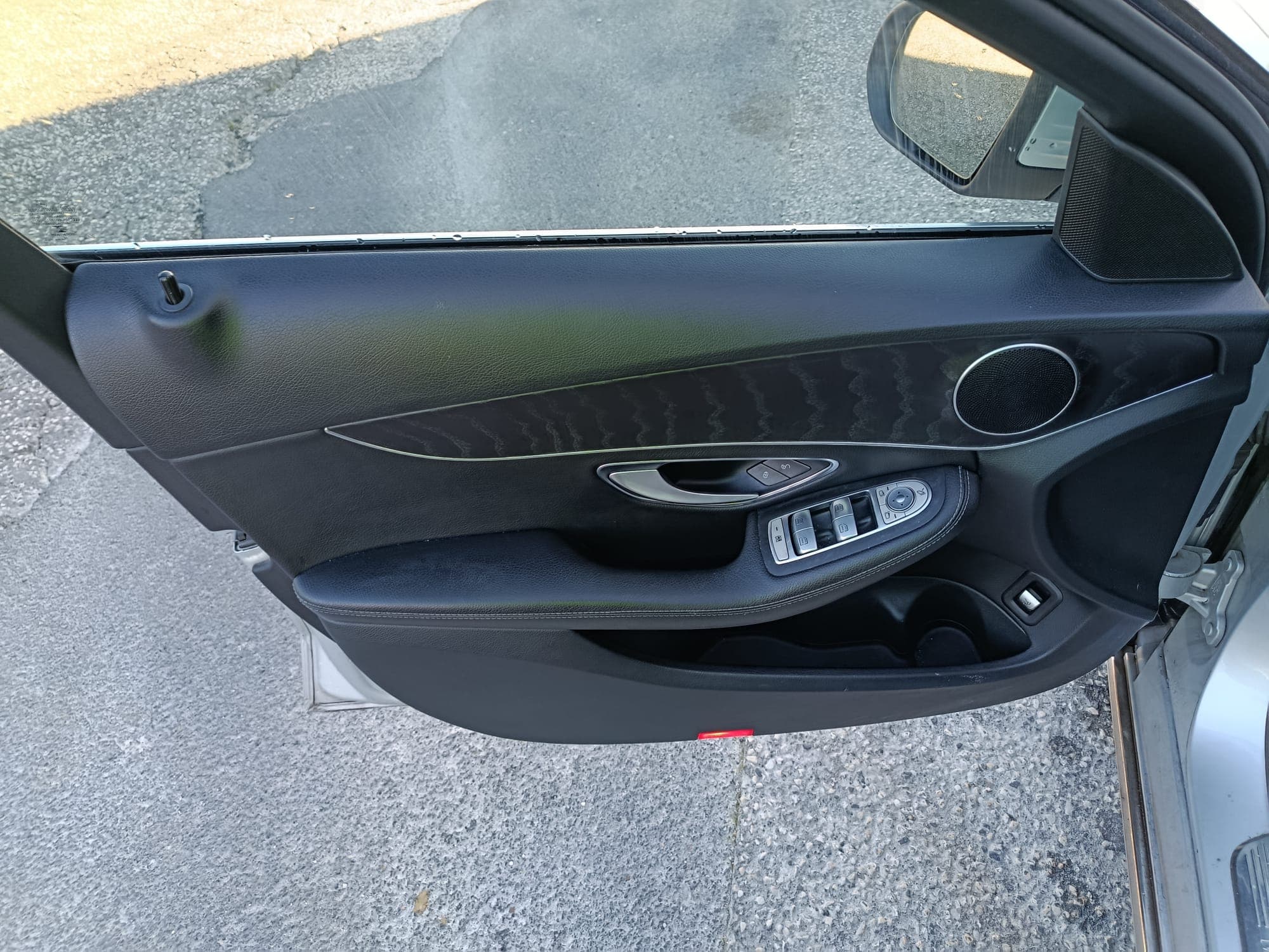 Mercedes-Benz C 200 · Ano 2016 — imagem 14
