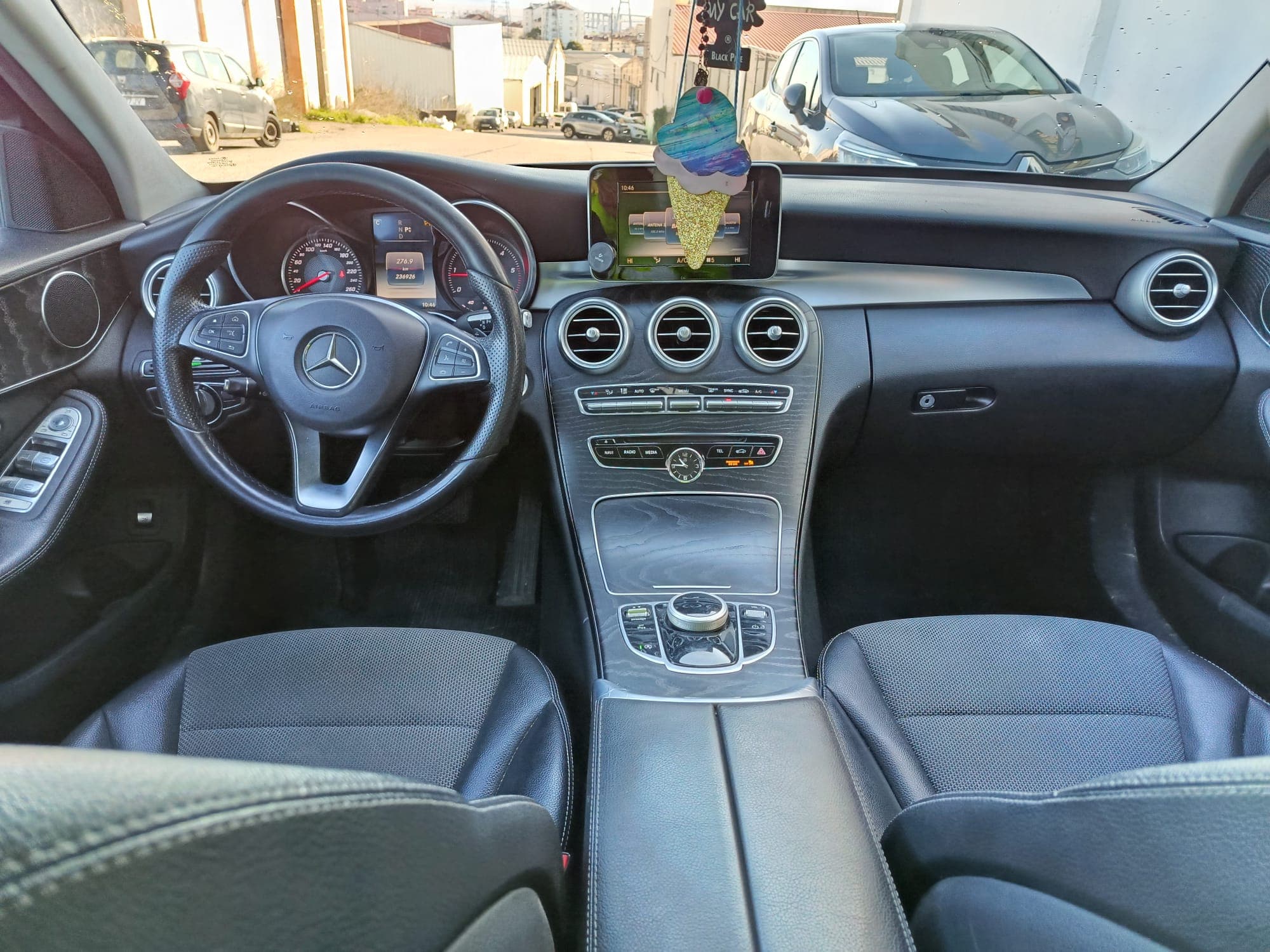 Mercedes-Benz C 200 · Ano 2016 — imagem 23