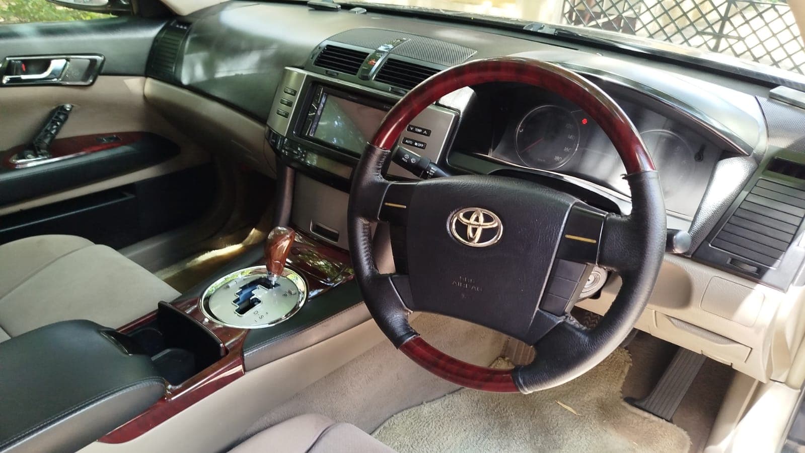 Toyota Mark X 2,85m - 2006 — image 5