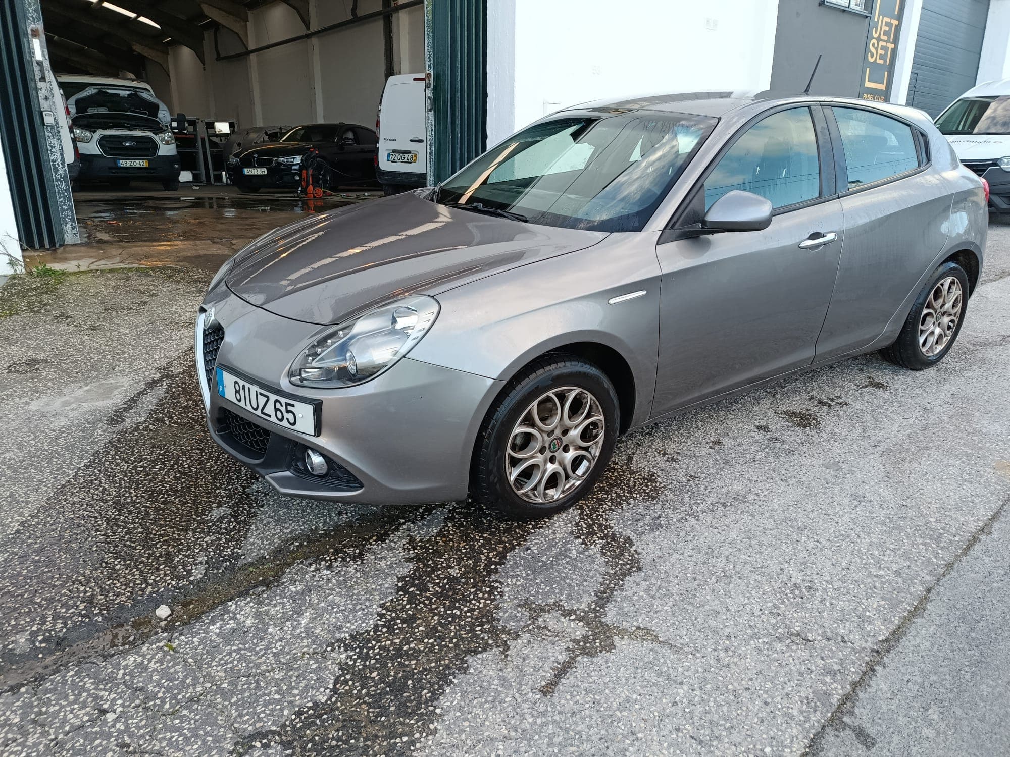 Alfa Romeo Giulietta · Ano 2018 — image 2