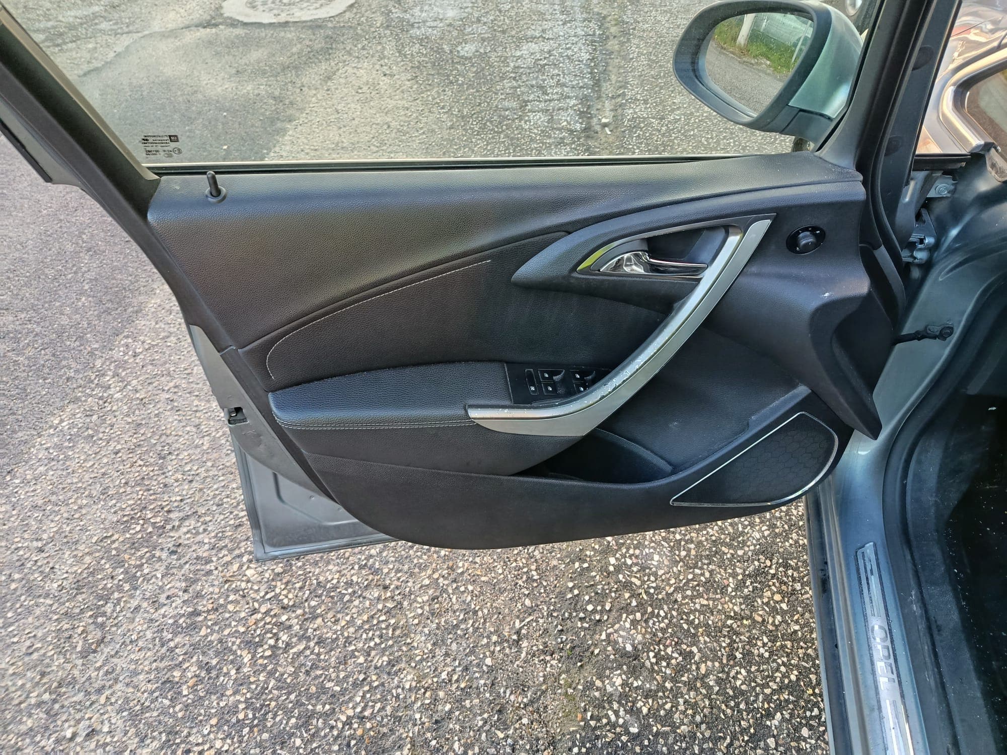 Opel Astra · Ano 2010 — imagem 16