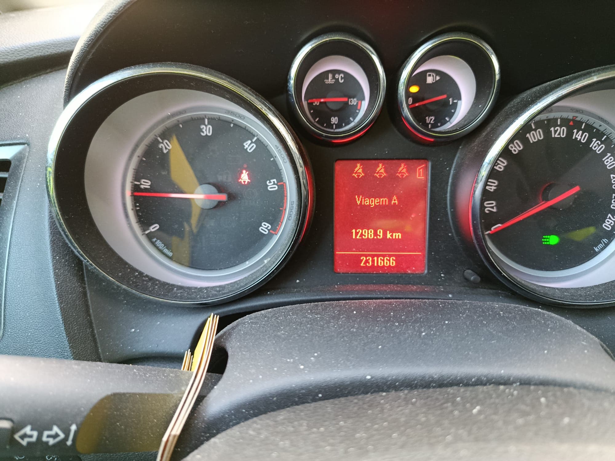 Opel Astra · Ano 2010 — imagem 15