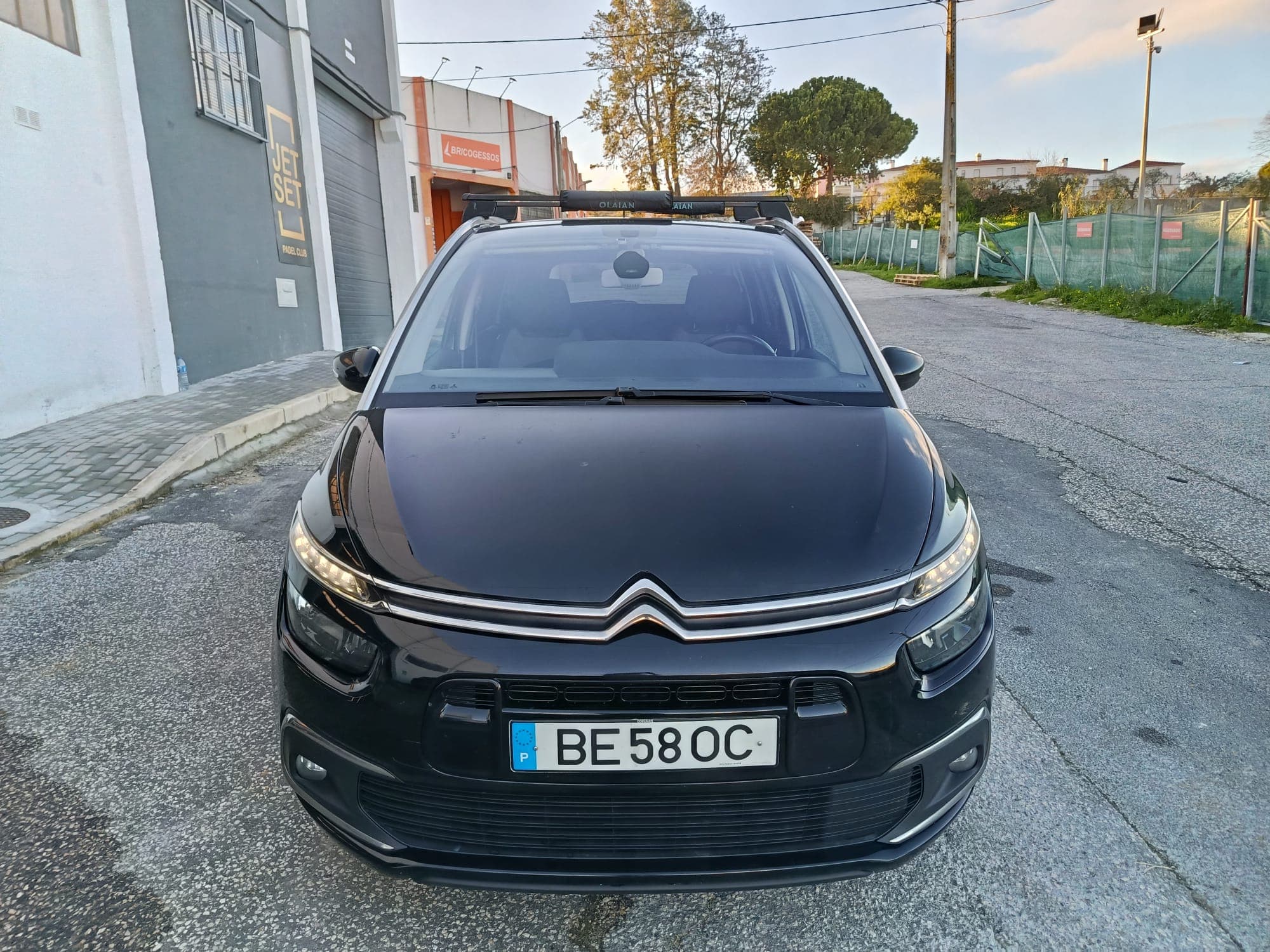Citroën C4 Grand Picasso · 7 Lugares · Ano 2018 — imagem 3