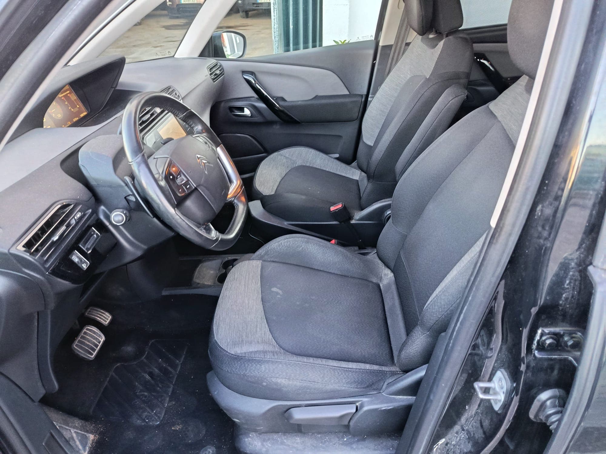 Citroën C4 Grand Picasso · 7 Lugares · Ano 2018 — imagem 13