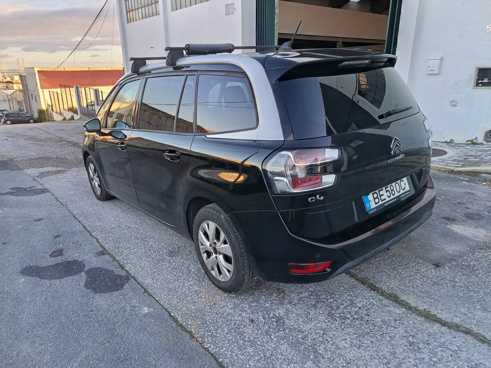Citroën C4 Grand Picasso · 7 Lugares · Ano 2018 — imagem 6