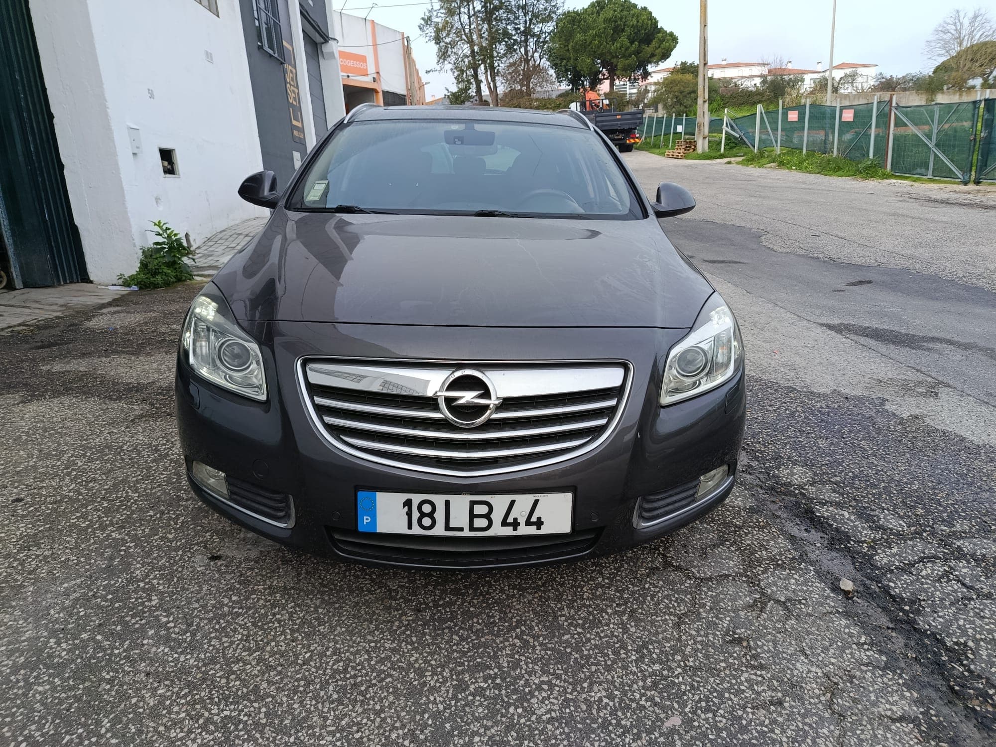 Opel Insígnia · Ano 2010 — imagem 2
