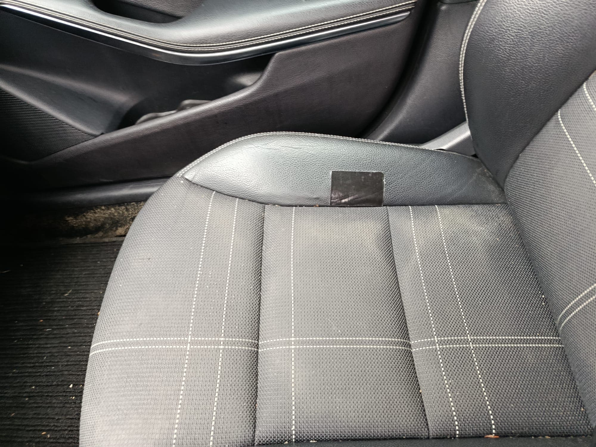 Mercedes-Benz A 180 · Ano 2013 — imagem 14