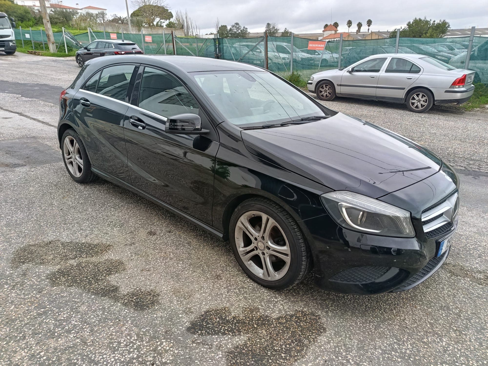 Mercedes-Benz A 180 · Ano 2013 — imagem 1