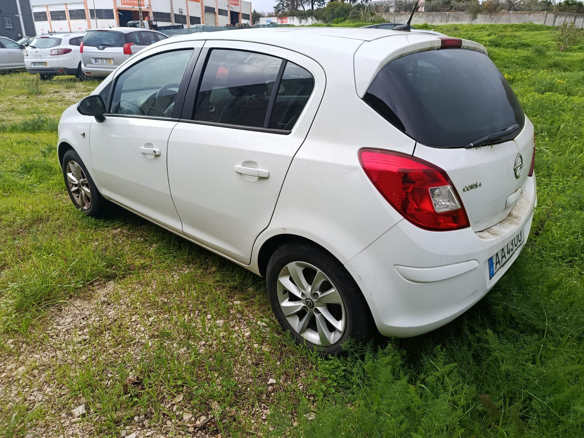 Opel Corsa · Ano 2015 — imagem 5