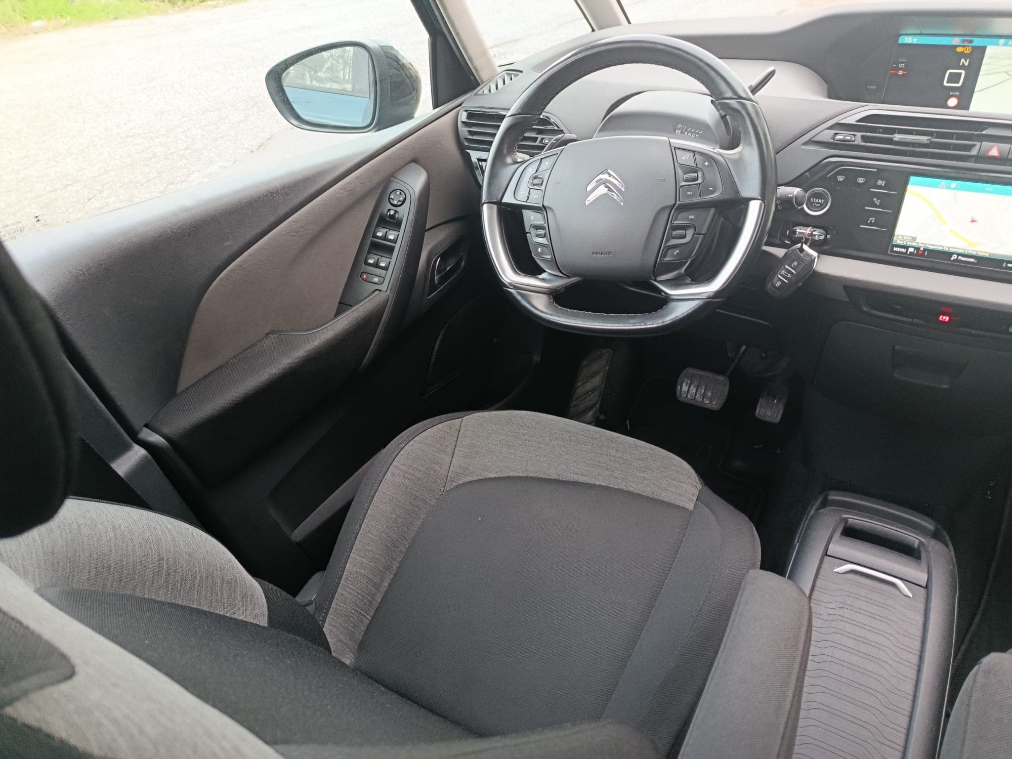 Citroën Grand C4 Spacetourer · 7 Lugares · Ano 2021 — image 14