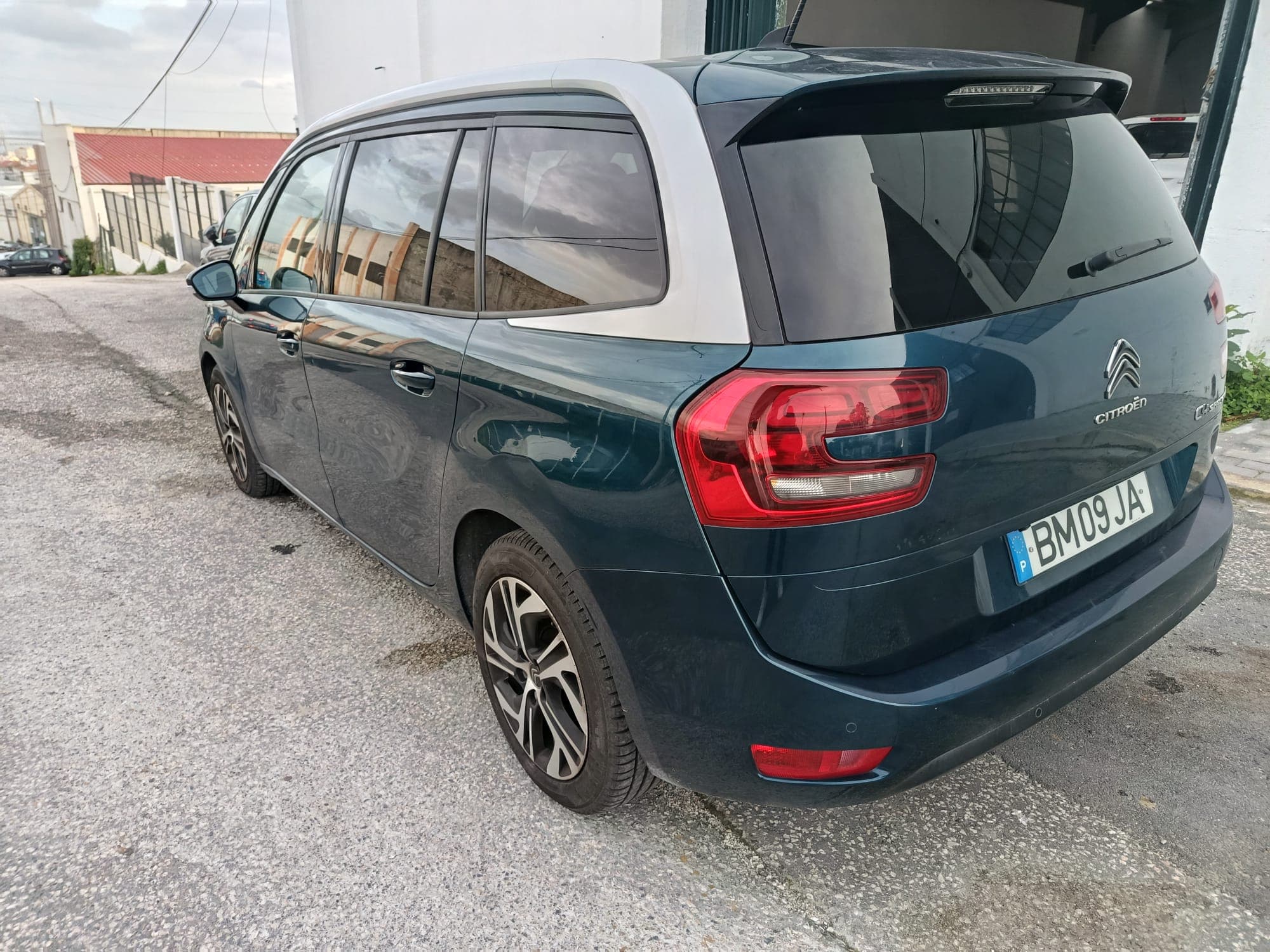 Citroën Grand C4 Spacetourer · 7 Lugares · Ano 2021 — image 6