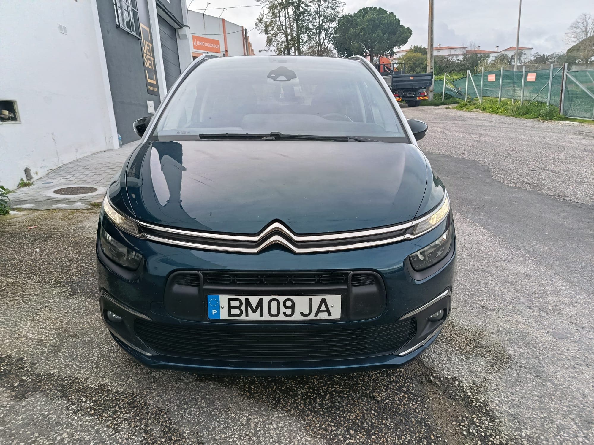 Citroën Grand C4 Spacetourer · 7 Lugares · Ano 2021 — image 3