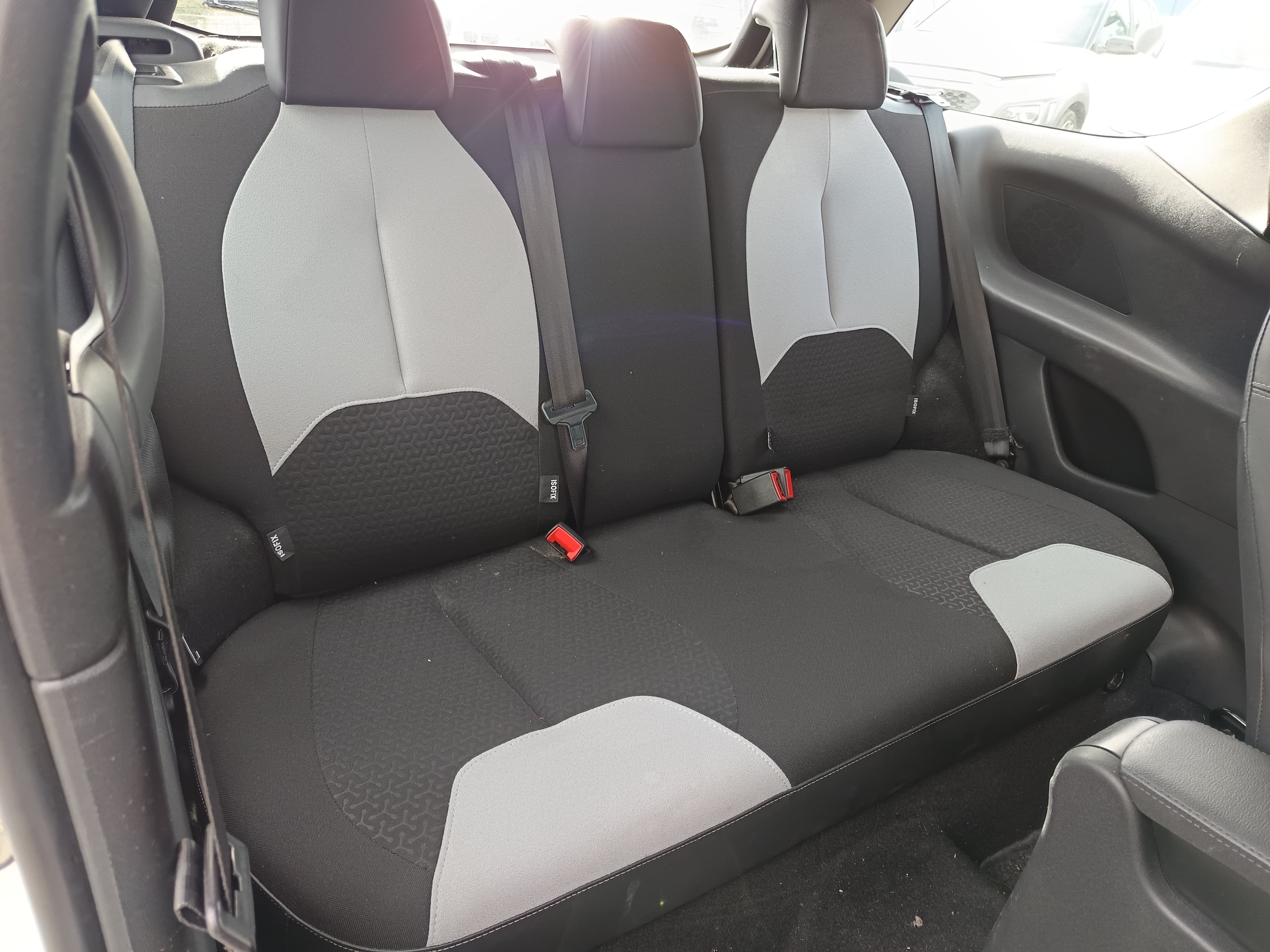 Citroën DS3 · Ano 2013 — imagem 24