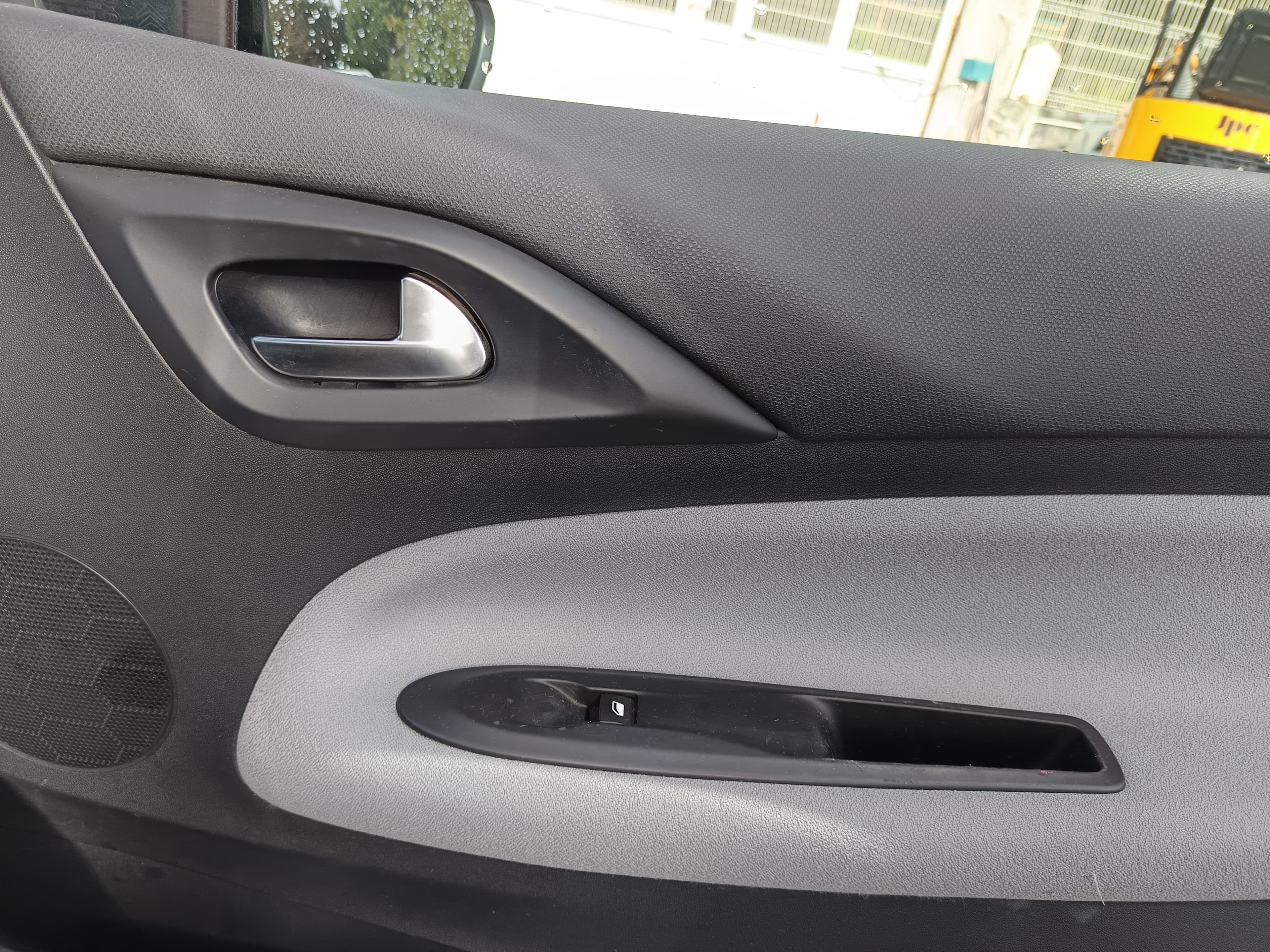 Citroën DS3 · Ano 2013 — imagem 22
