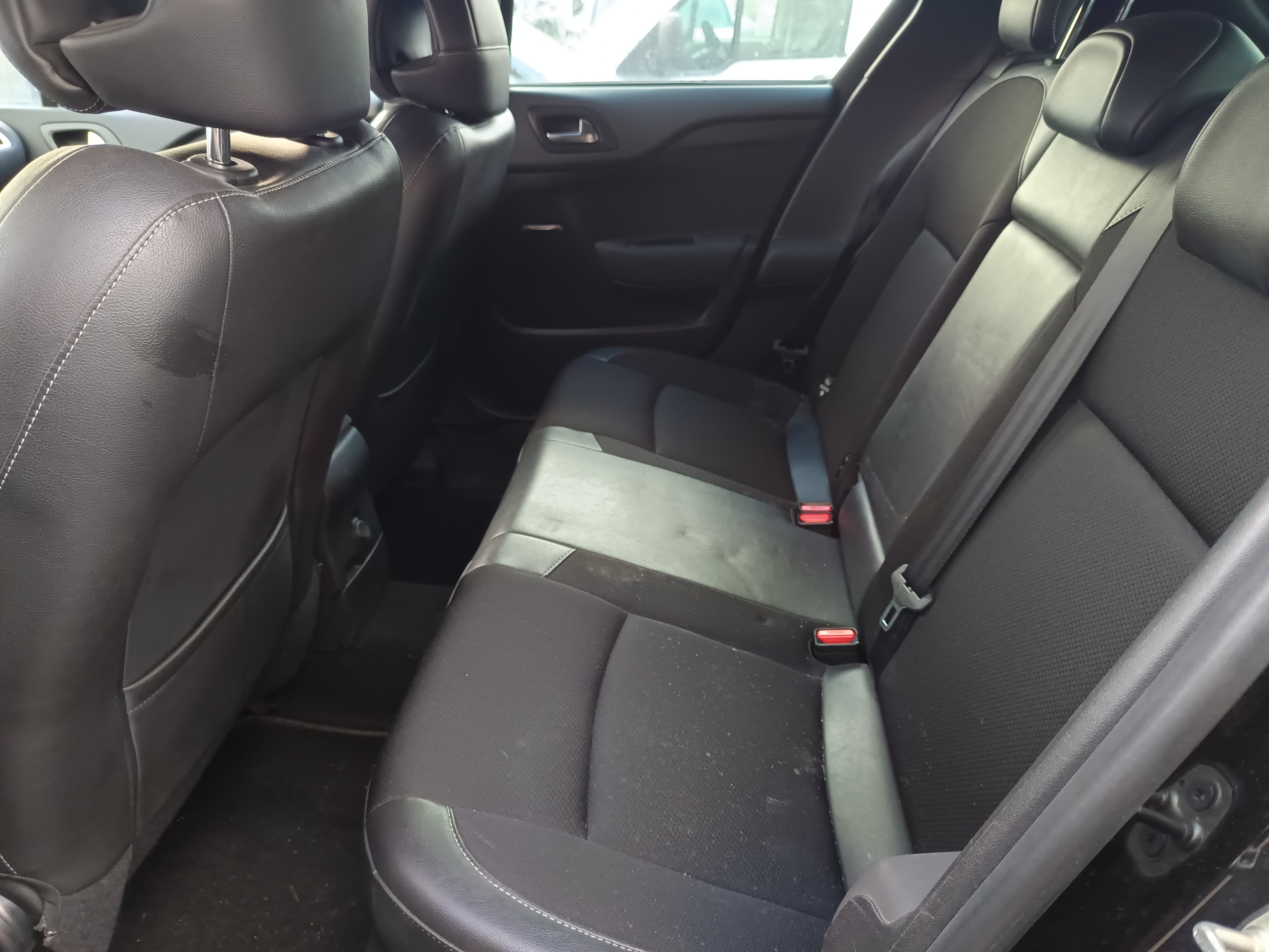 Citroën DS4 · Ano 2015 — imagem 41