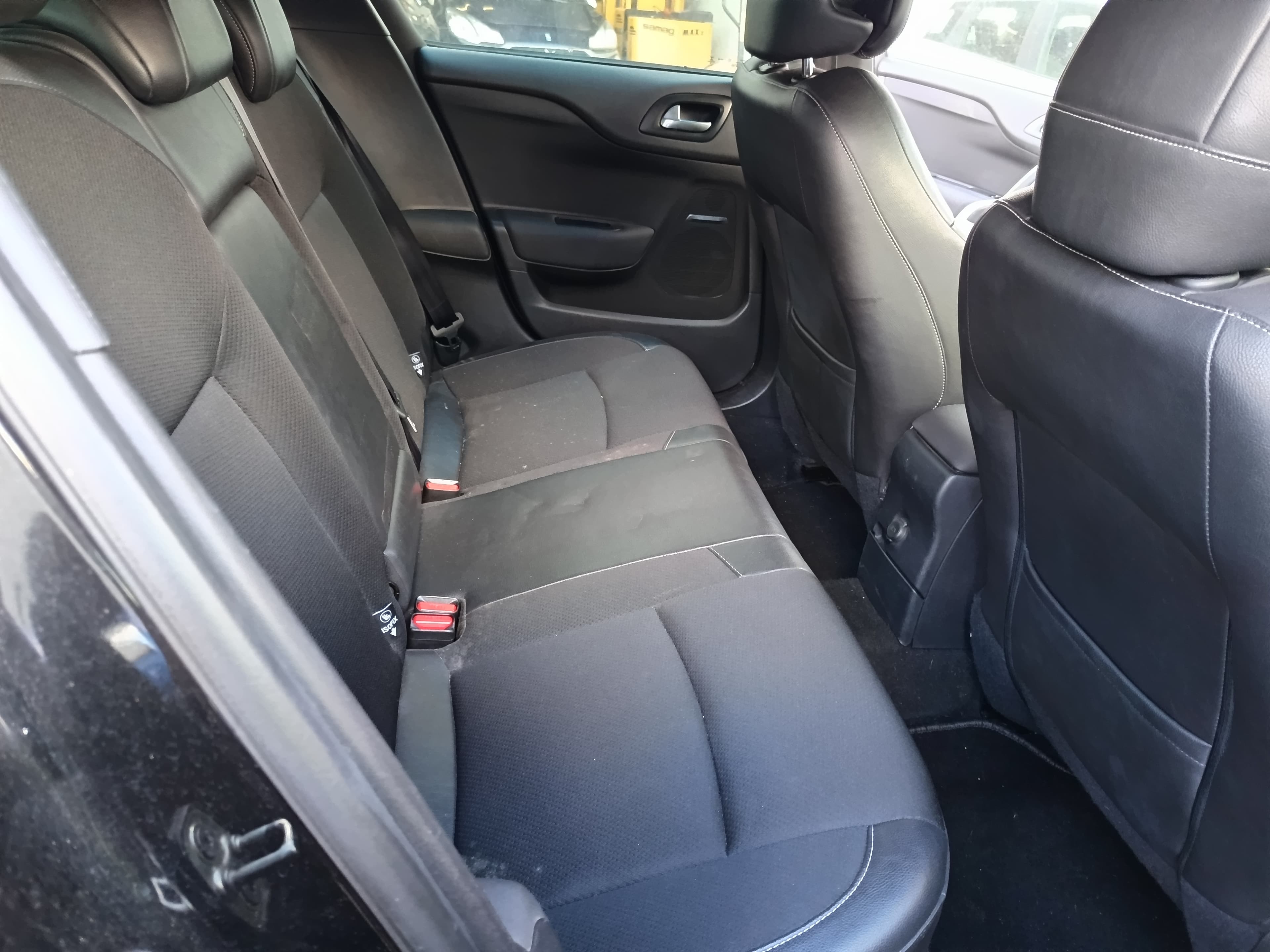 Citroën DS4 · Ano 2015 — imagem 44