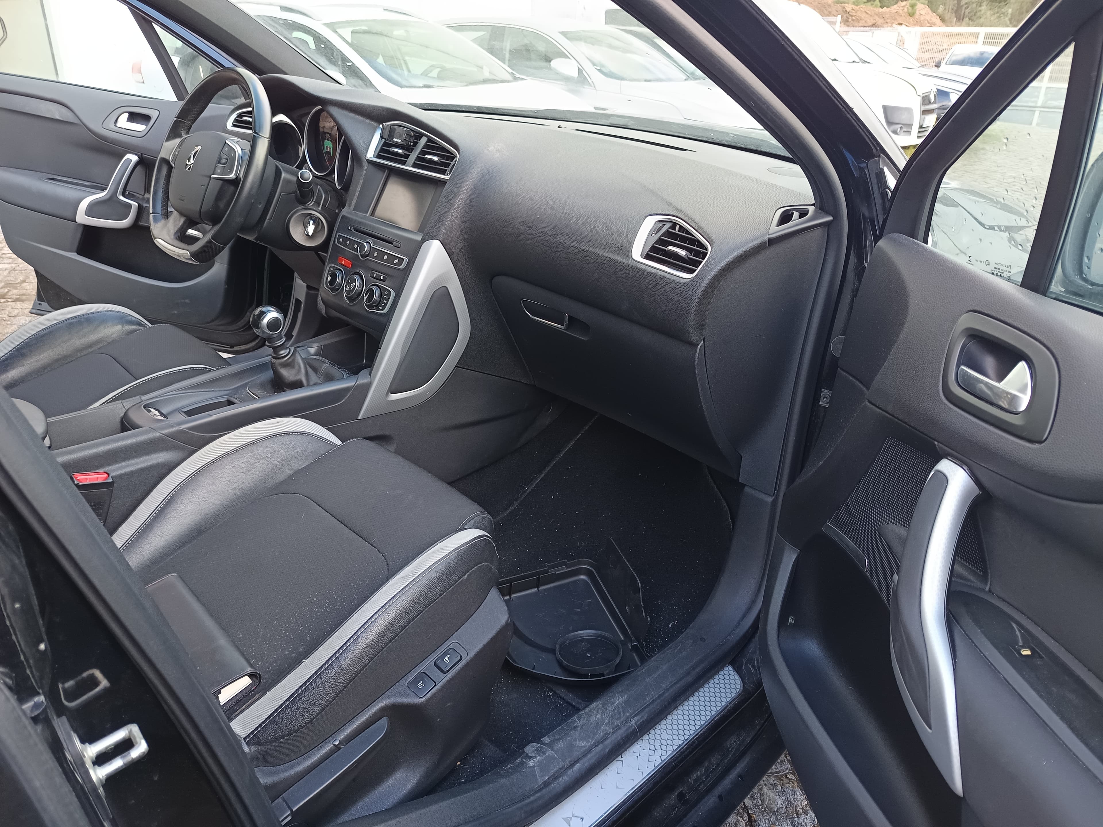 Citroën DS4 · Ano 2015 — imagem 45