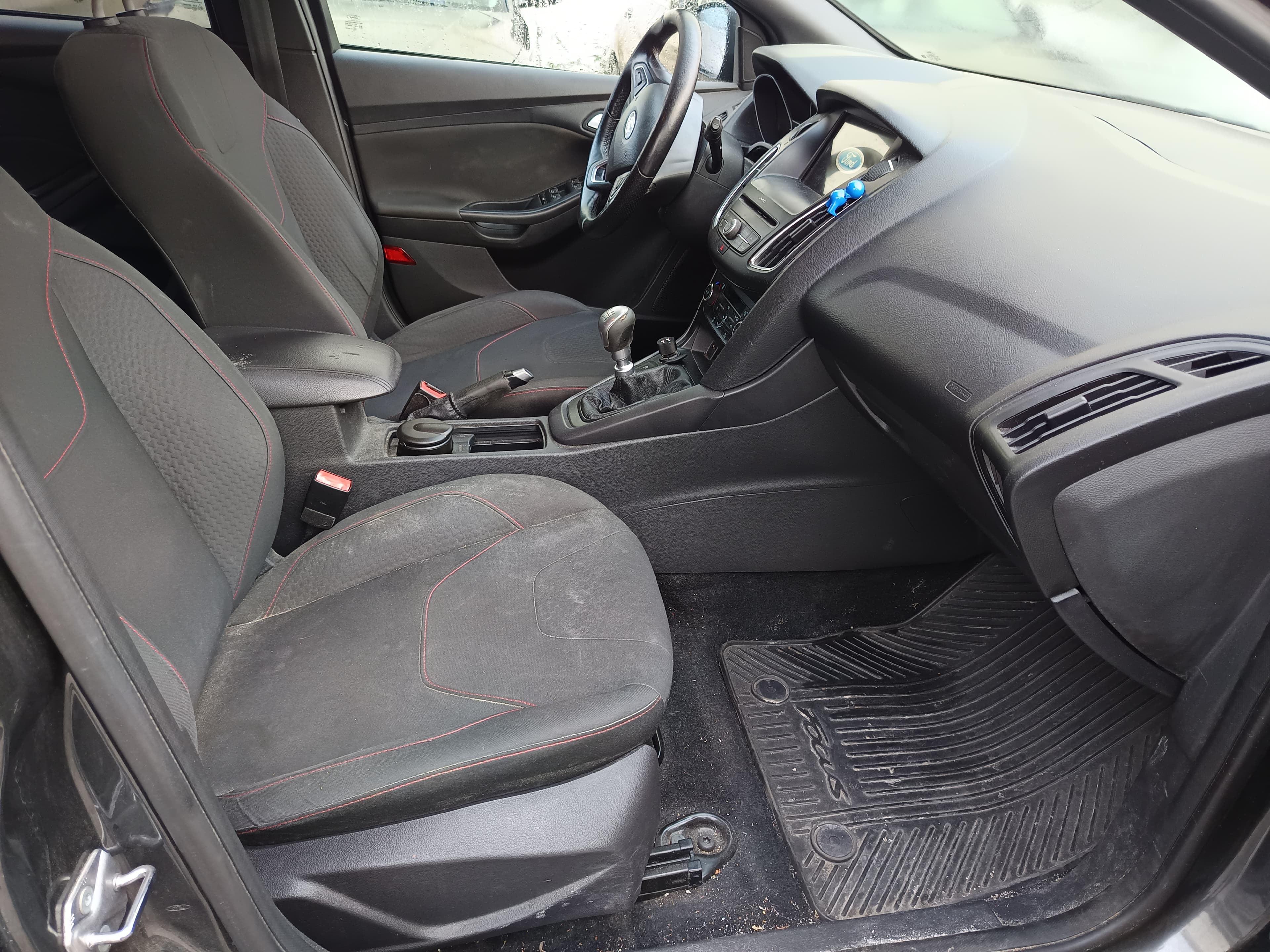 Ford Focus · Ano 2017 — imagem 23