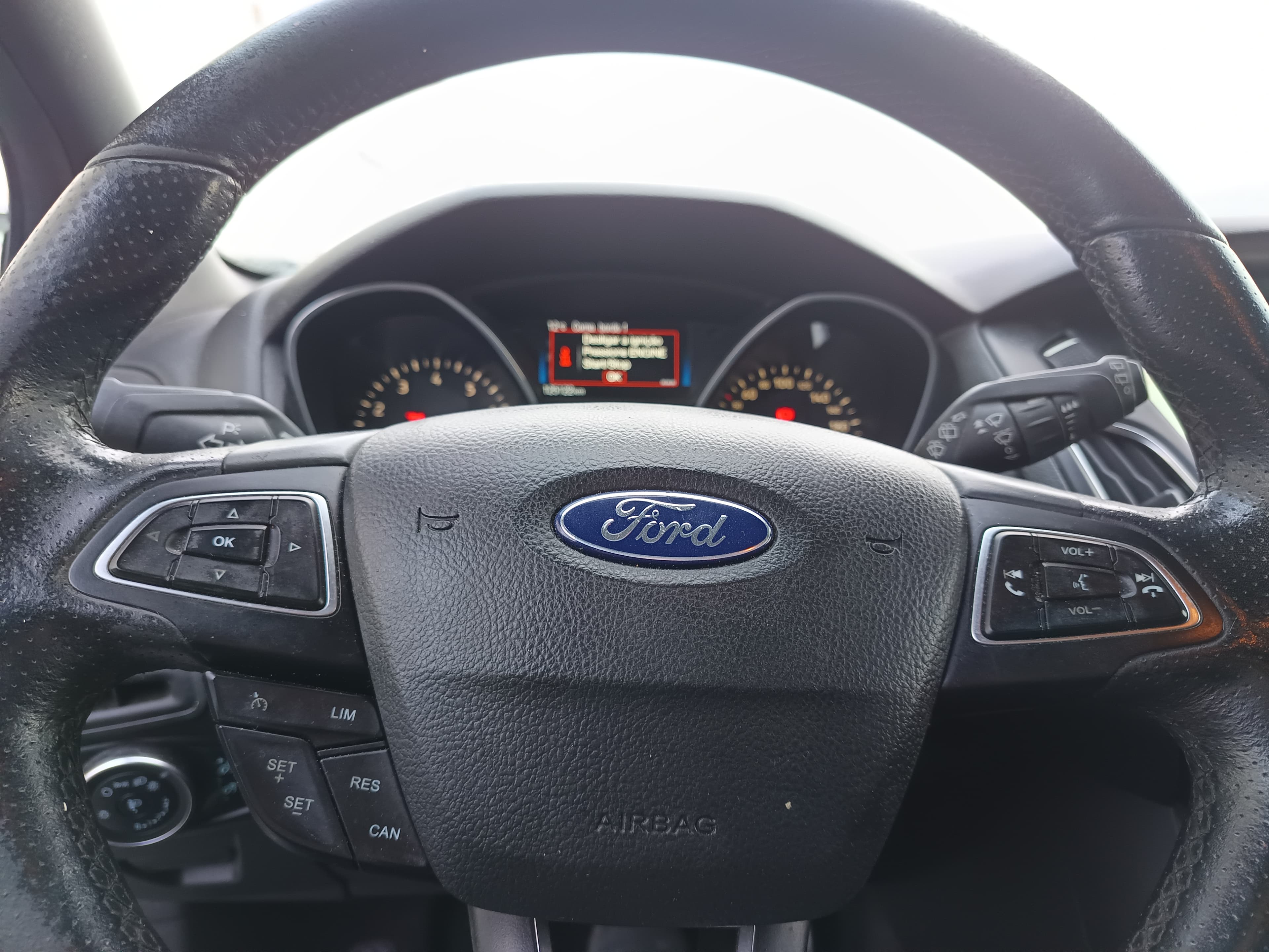 Ford Focus · Ano 2017 — imagem 37
