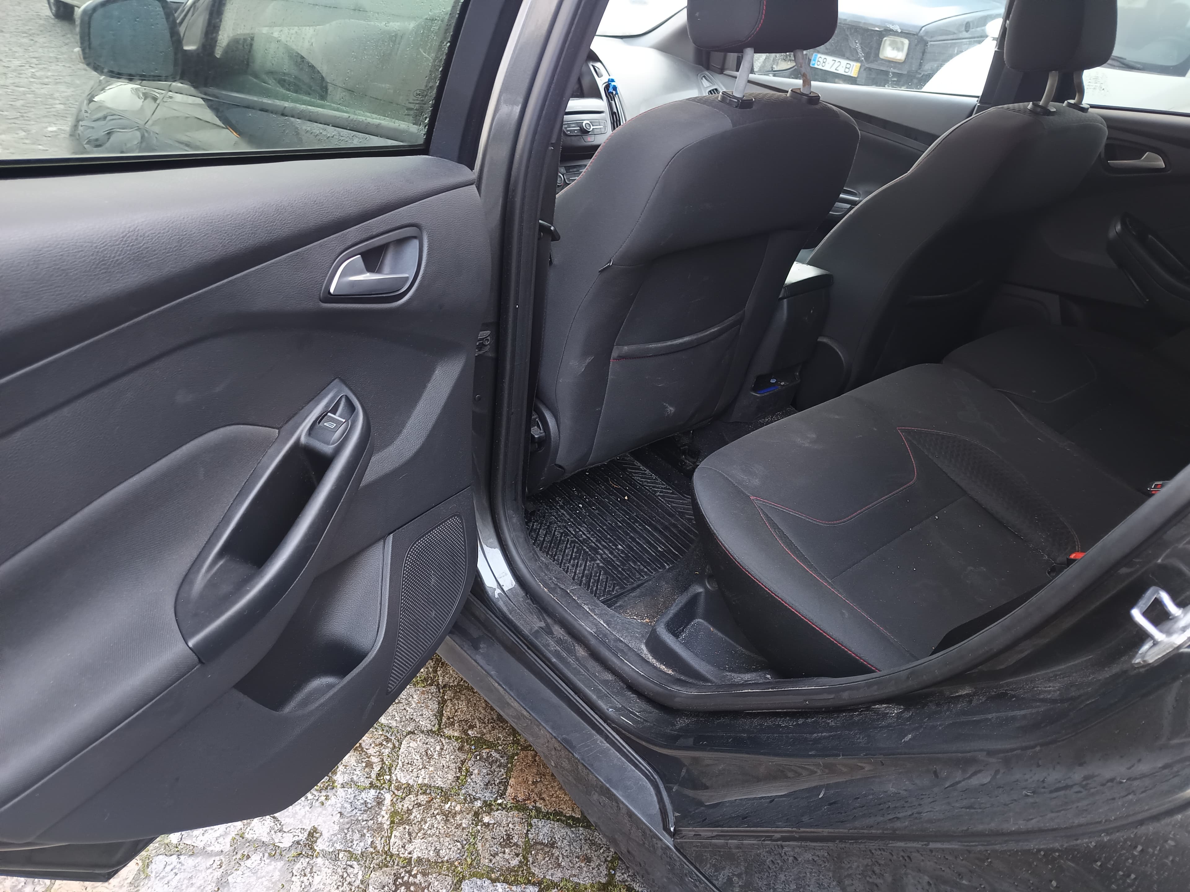 Ford Focus · Ano 2017 — imagem 25