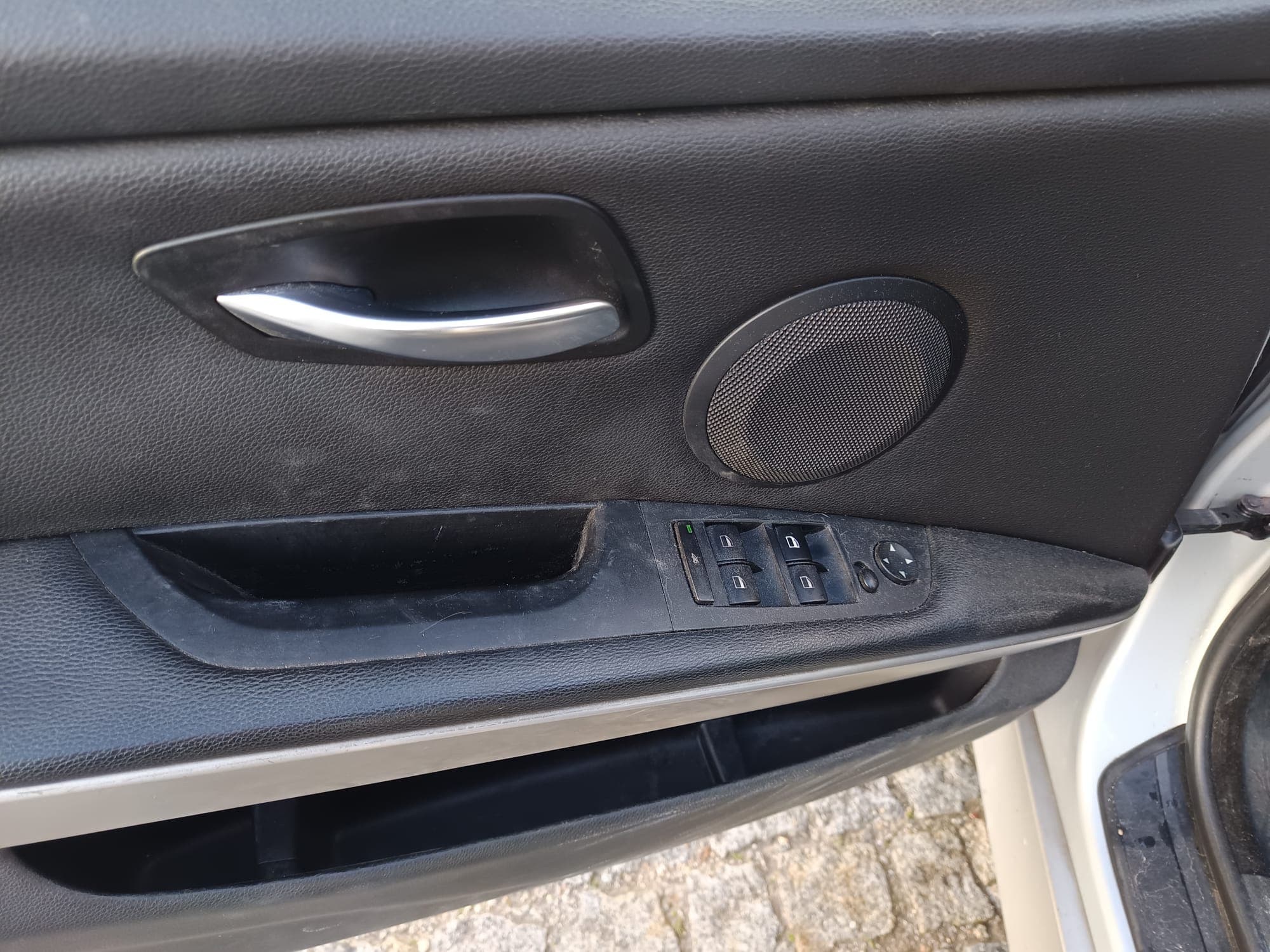 BMW 320 d · Ano 2006 — image 33