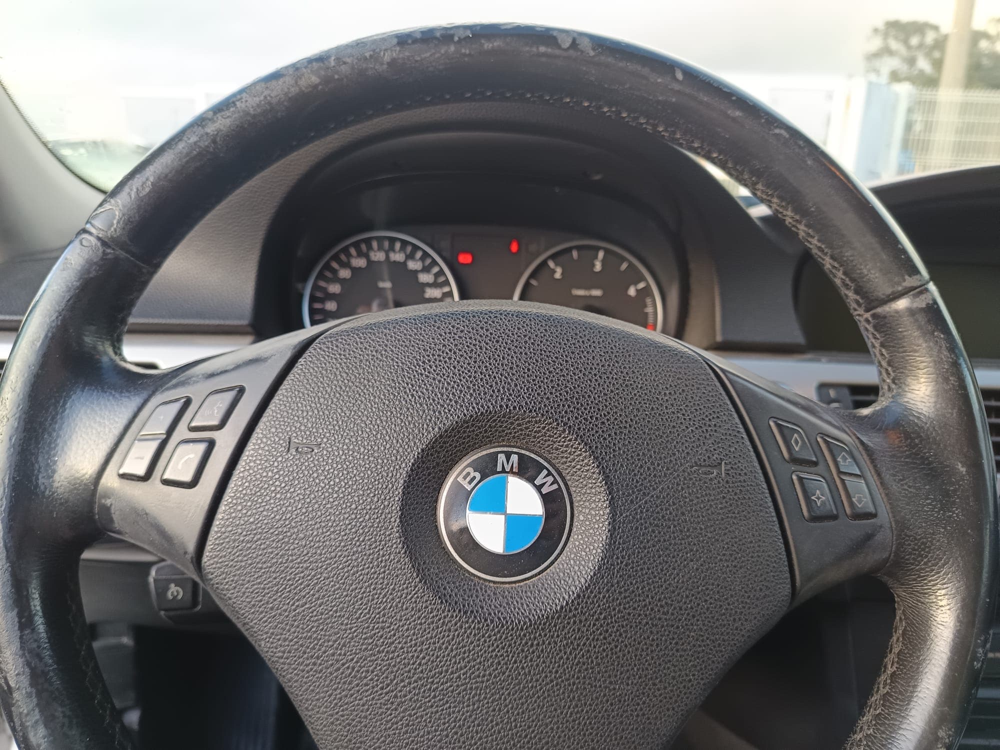 BMW 320 d · Ano 2006 — image 41