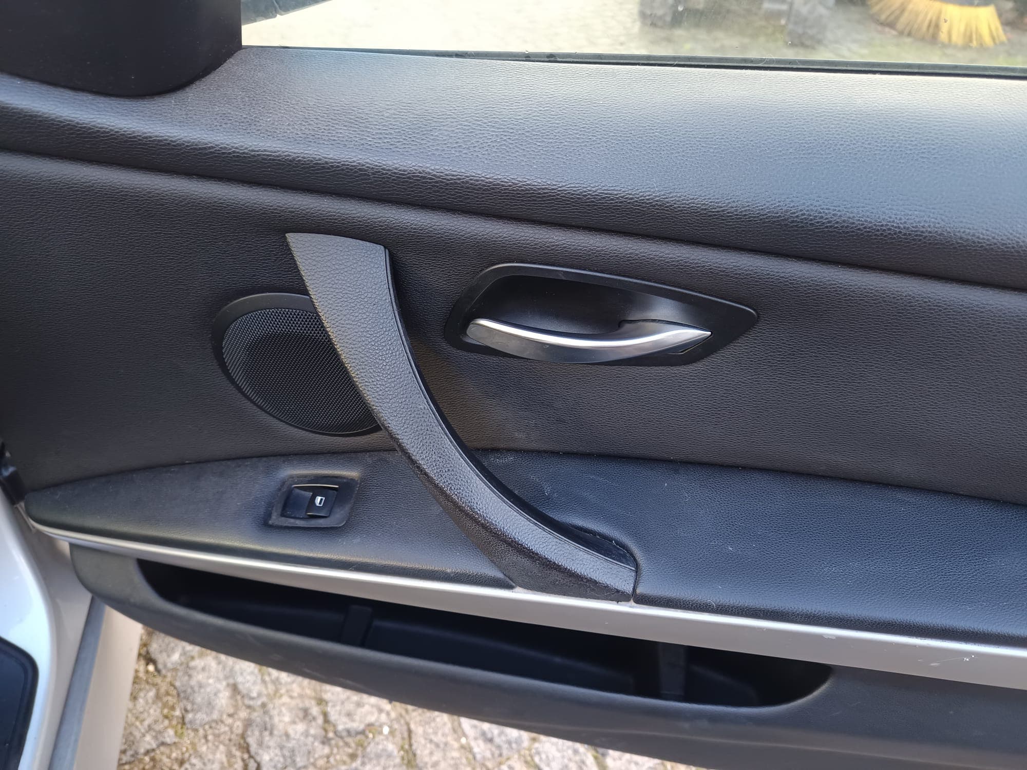BMW 320 d · Ano 2006 — image 27