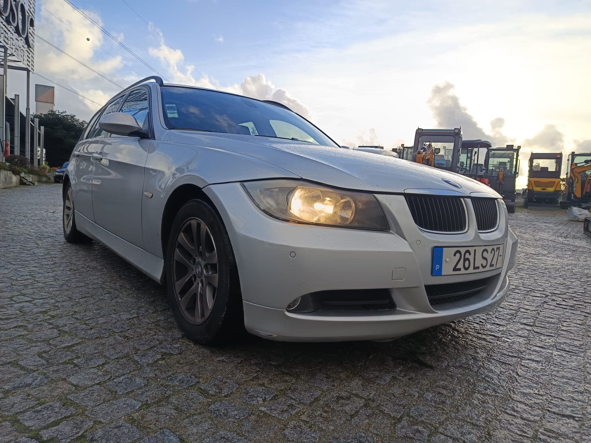 BMW 320 d · Ano 2006 — image 4