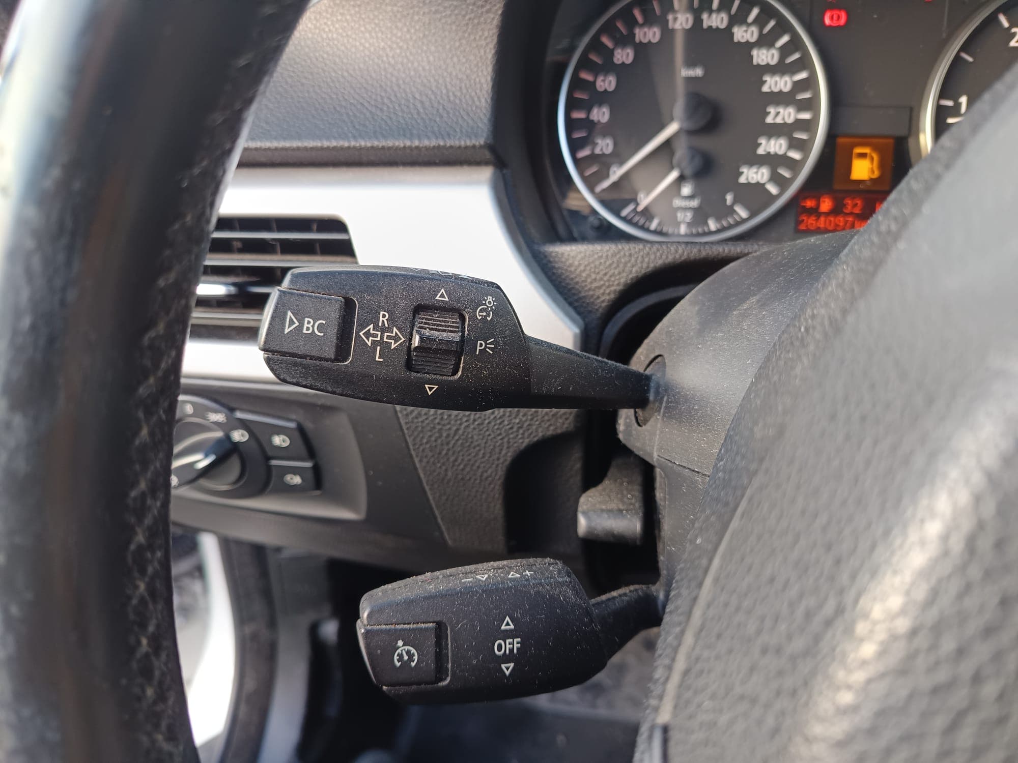 BMW 320 d · Ano 2006 — image 43