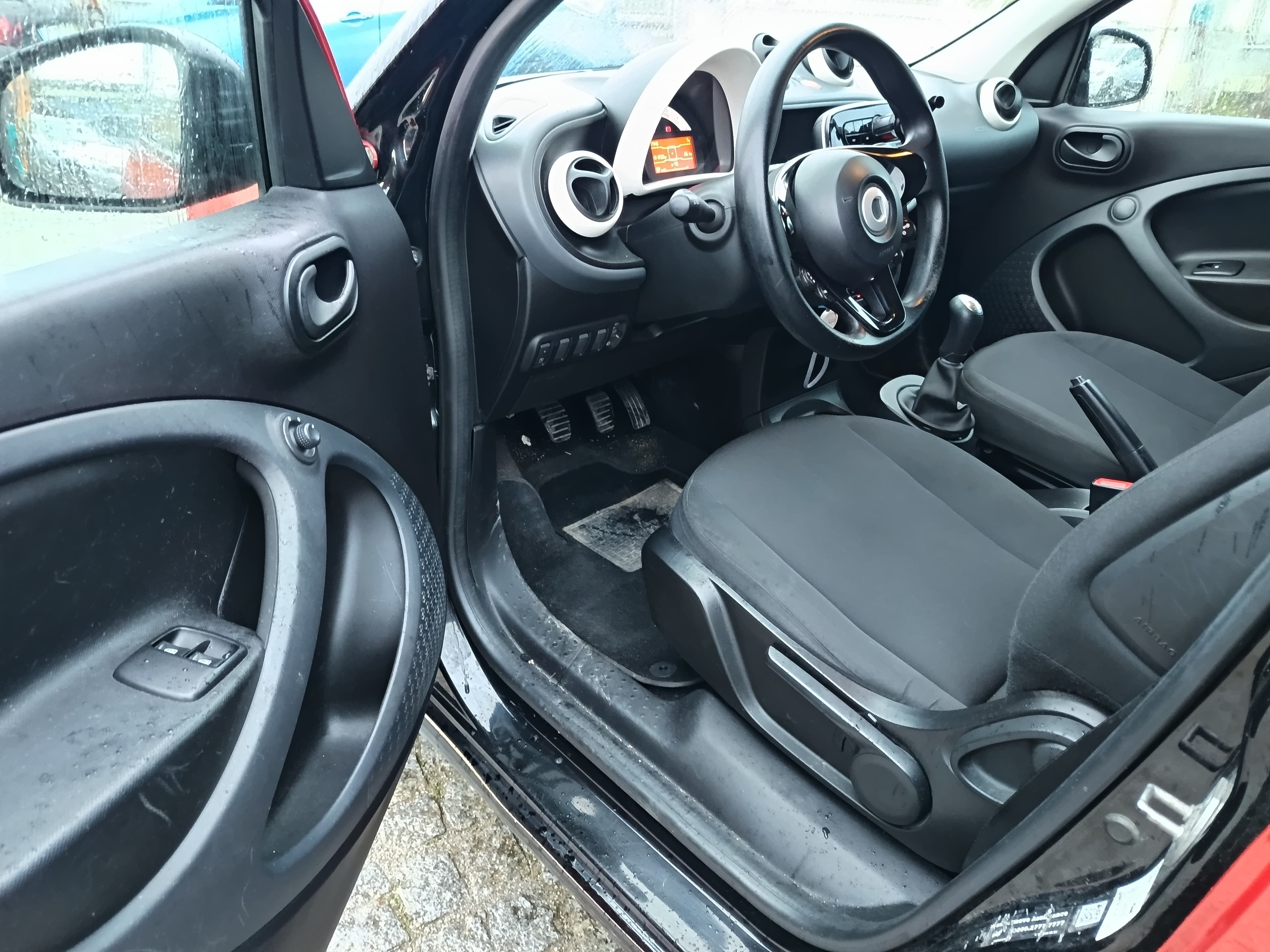 Smart FourFour · Ano 2016 — image 23