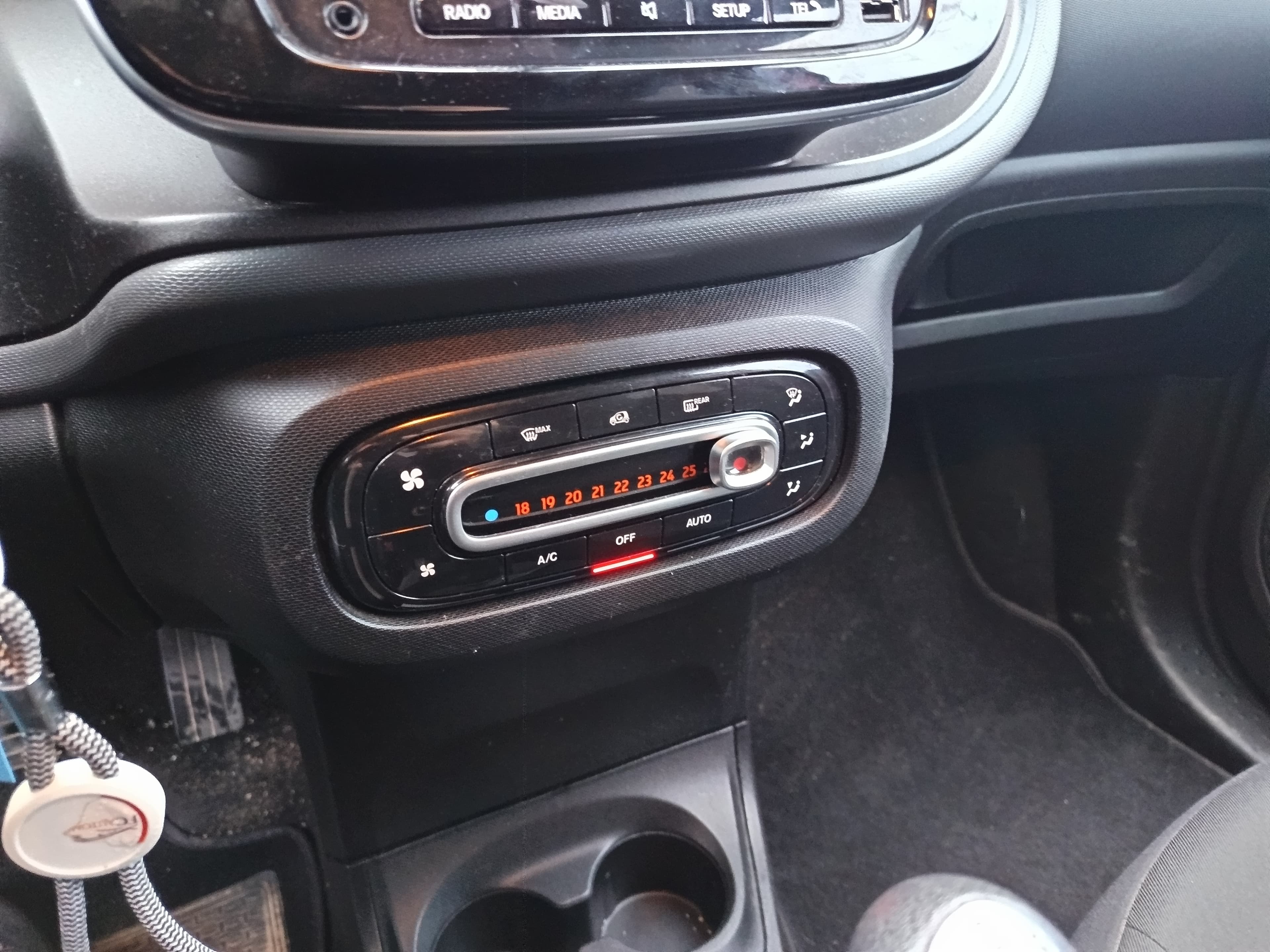 Smart FourFour · Ano 2016 — image 29