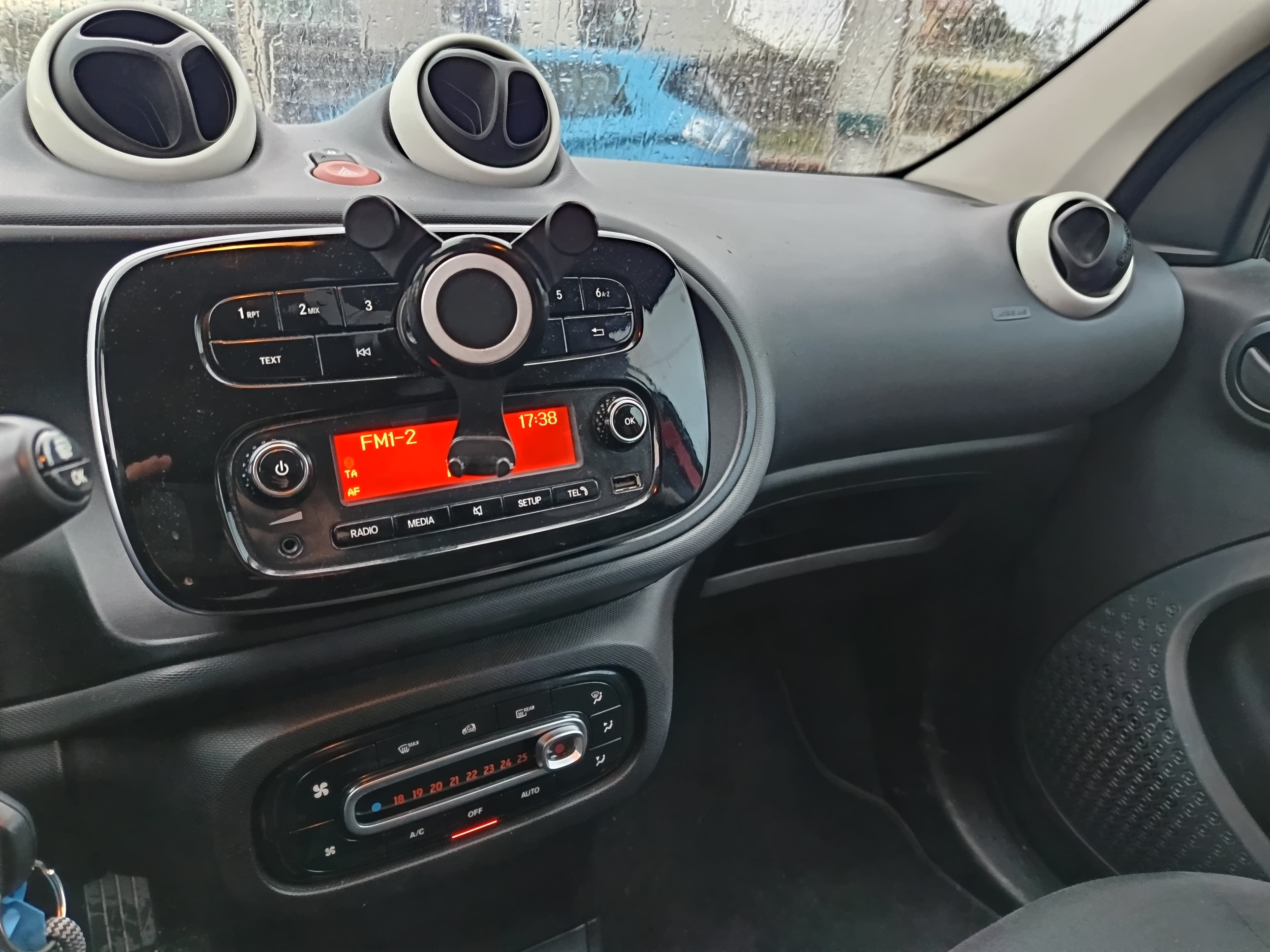 Smart FourFour · Ano 2016 — image 28