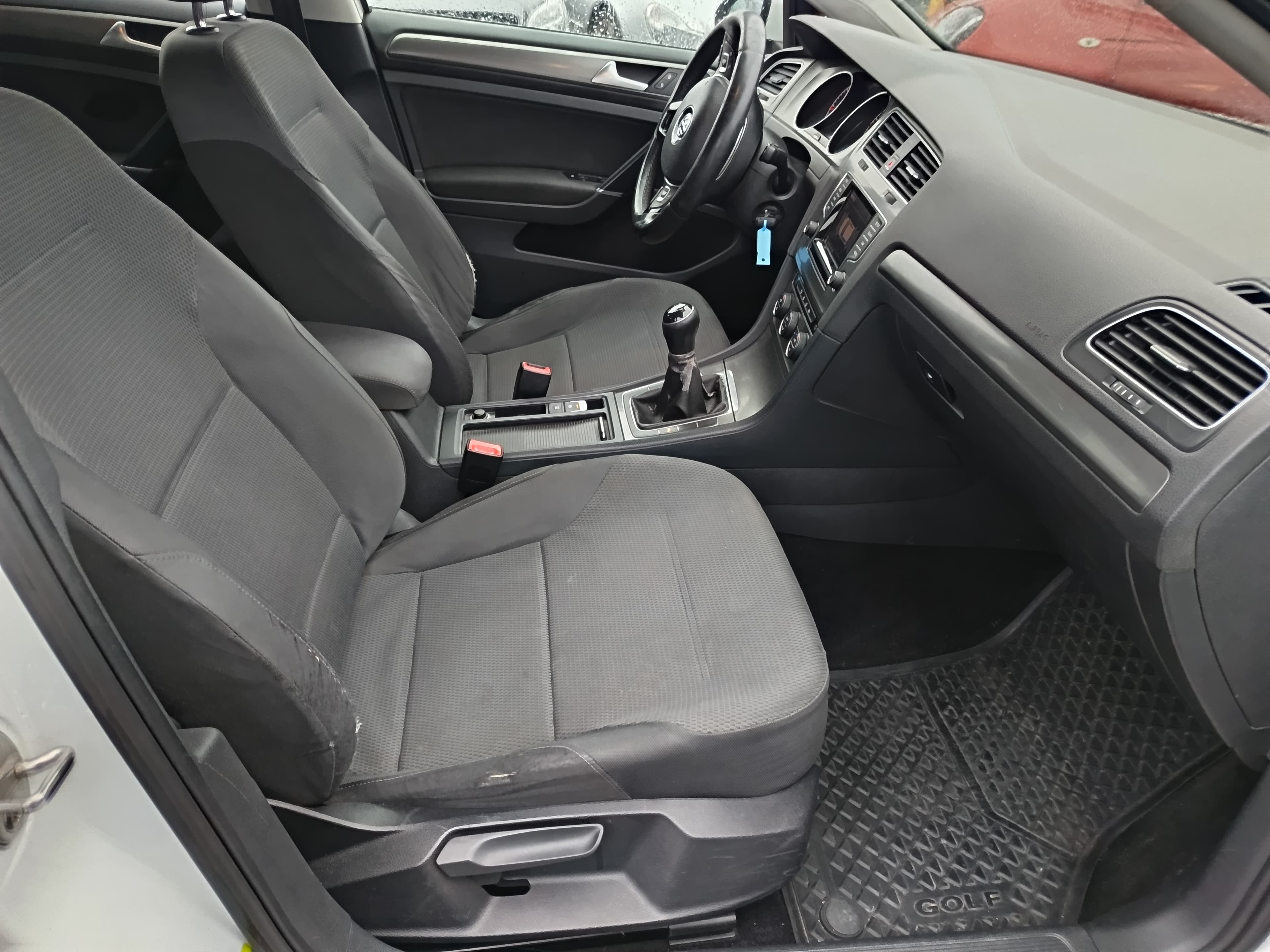 Volkswagen Golf · Ano 2013 — imagem 26